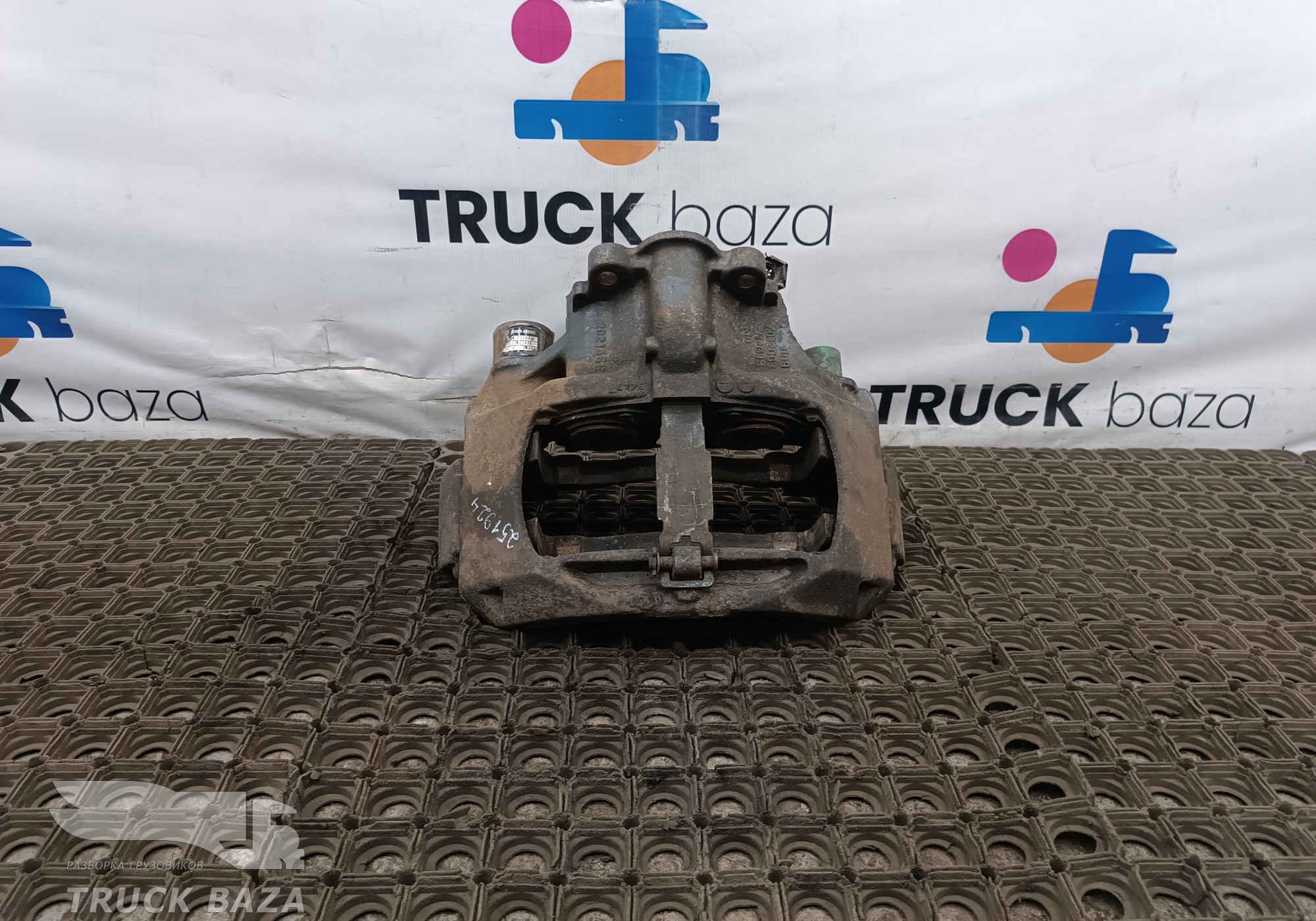 5801341082 Суппорт правый для Iveco Stralis II Hi-Way (с 2012)