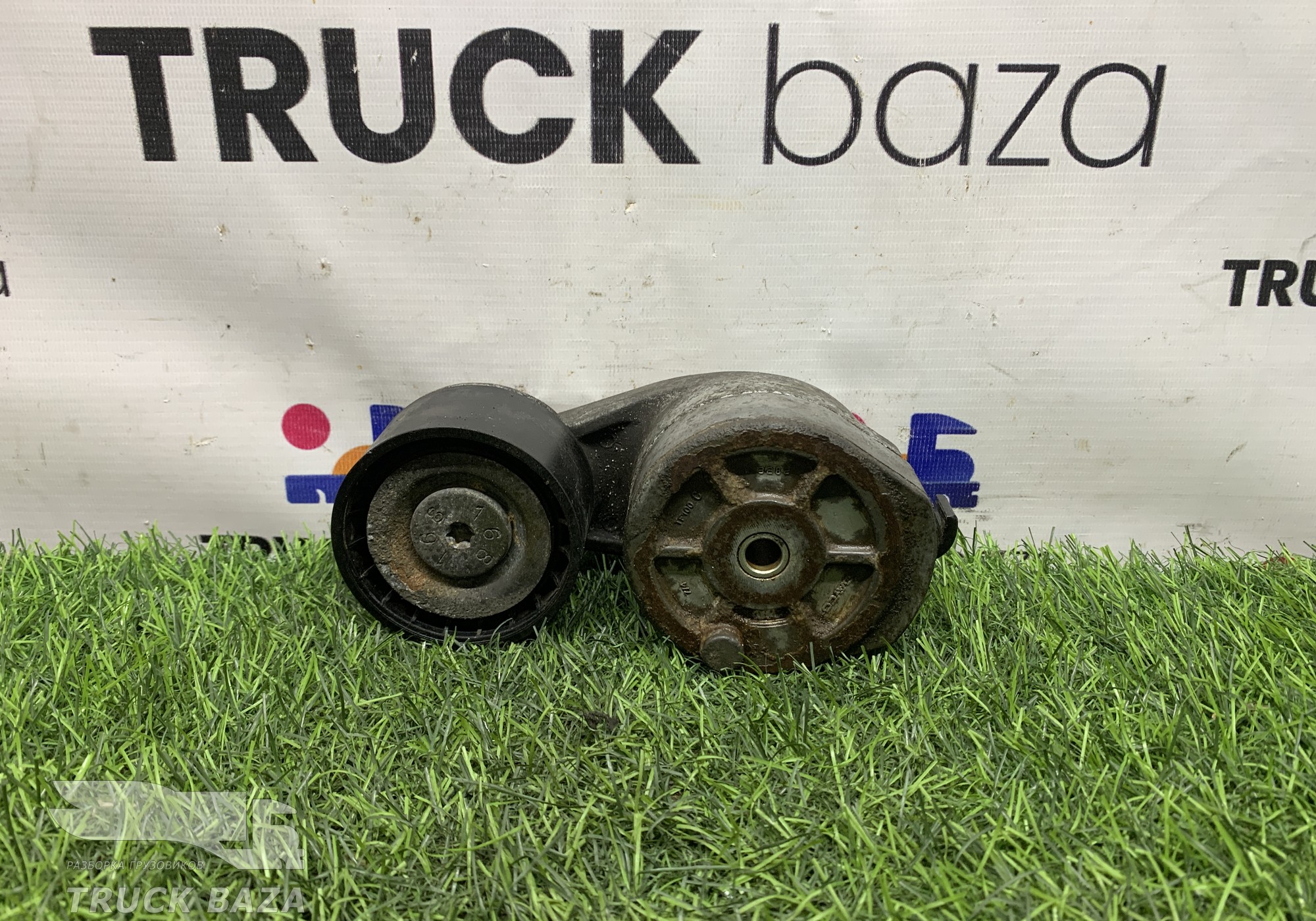 APV2729 Ролик-натяжитель