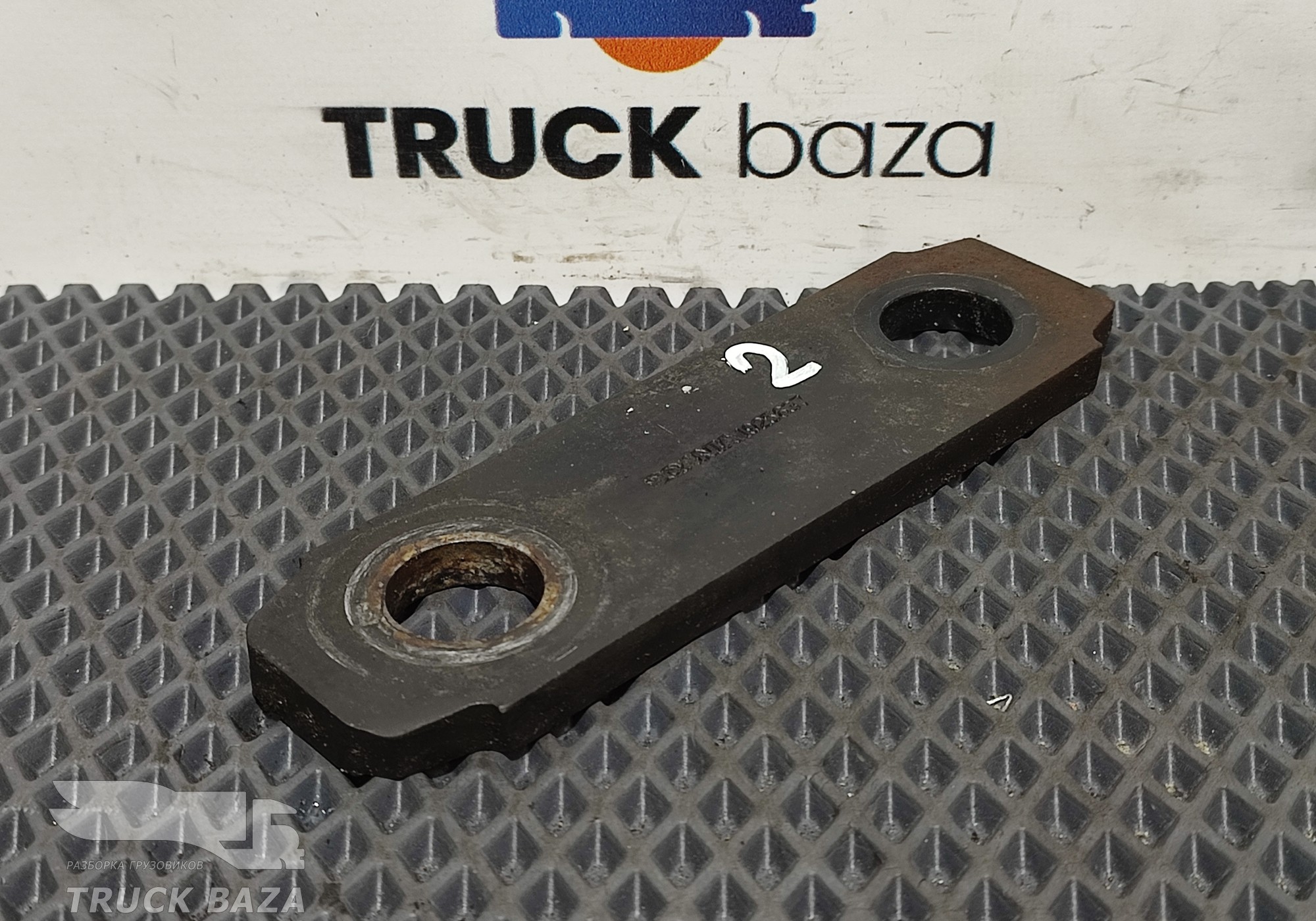 1925637 Проставка рессоры передней для Scania 6-series R (с 2016)