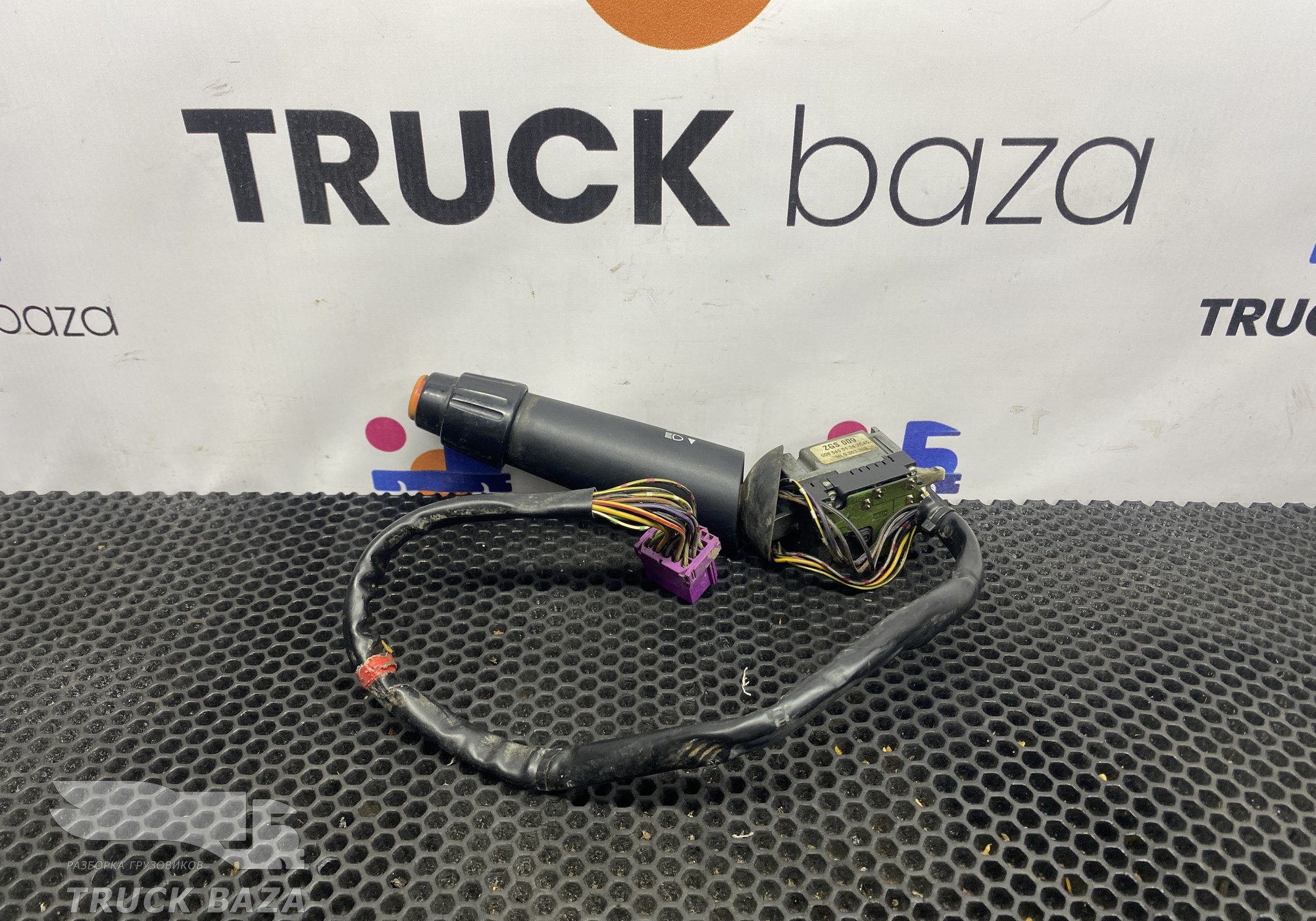 00854501247C45 Переключатель подрулевой для Mercedes-Benz Actros MP3 (с 2008)