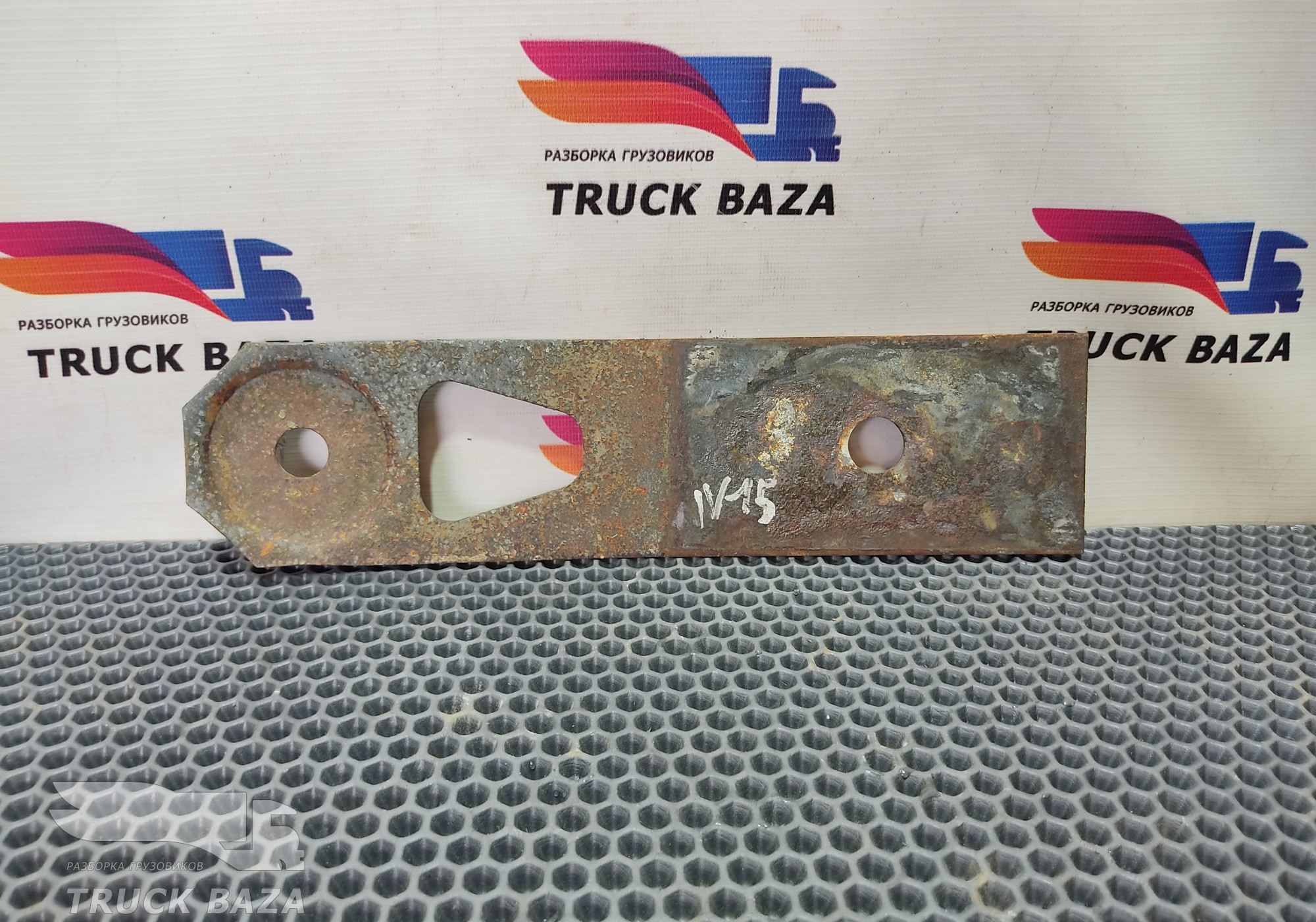 41013266 Проставка рессоры нижняя для Iveco
