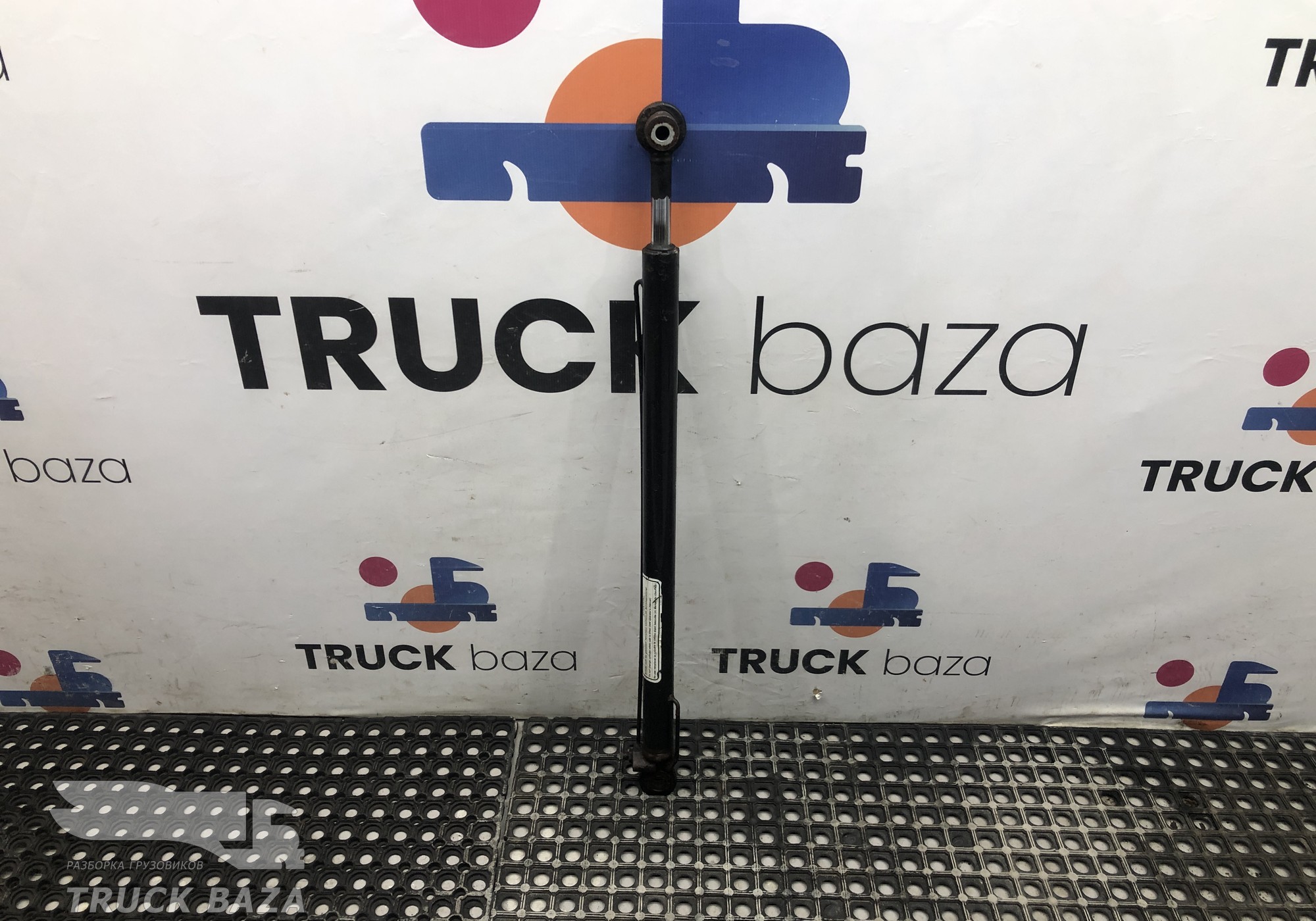 81417236030 Цилиндр подъема кабины для Man TGA (с 2000 по 2007)