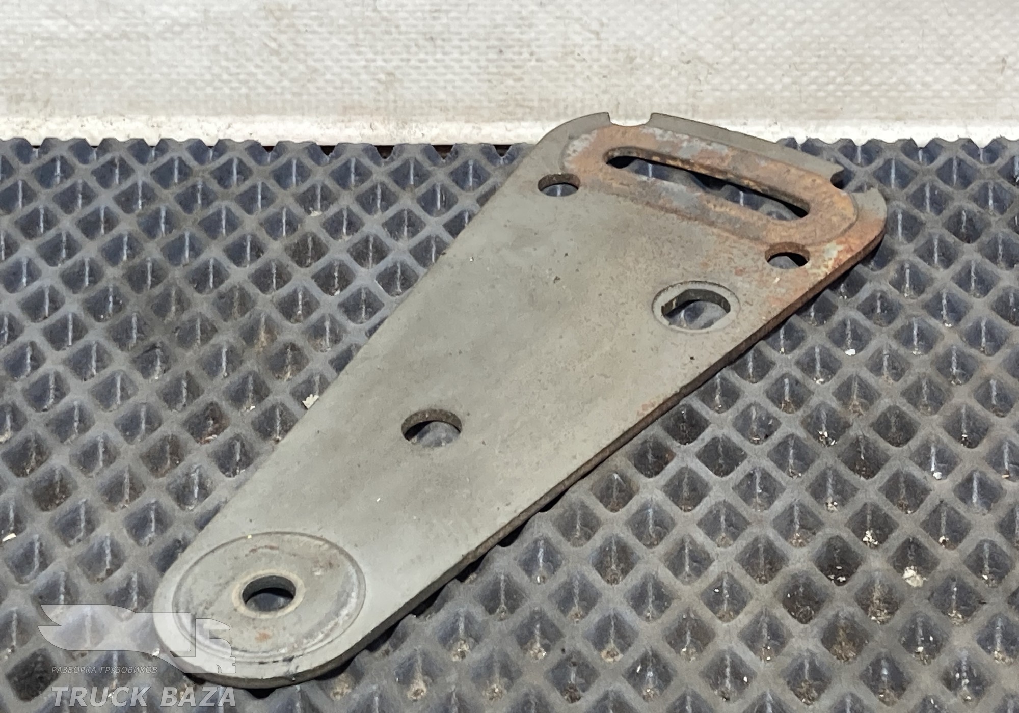 Кронштейн рулевой колонки для Daf XF105 (с 2005)