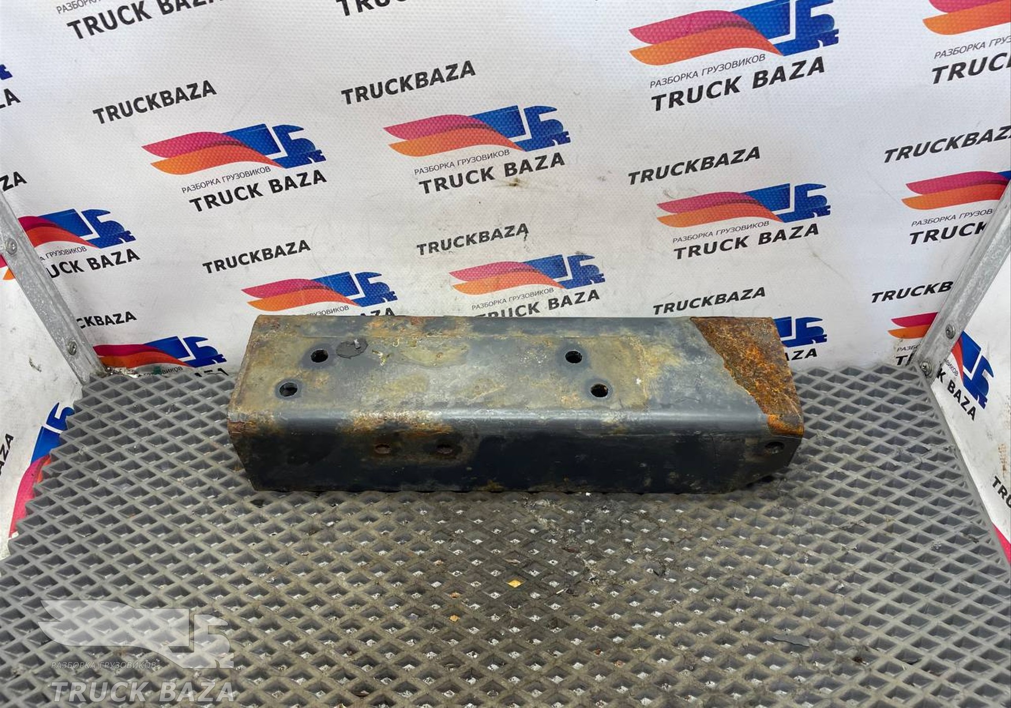 41296192 Кронштейн насоса AdBlue для Iveco