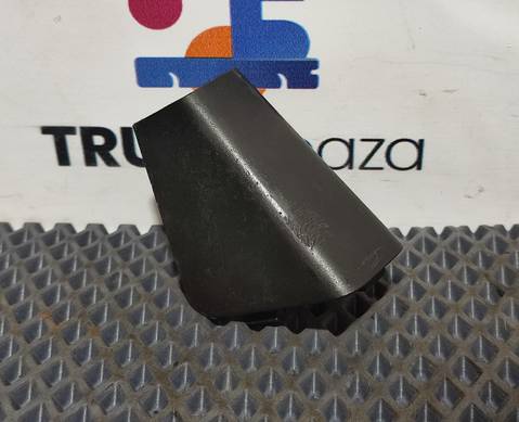 82243877 Накладка обшивки двери правой для Volvo FH 4 (с 2012)