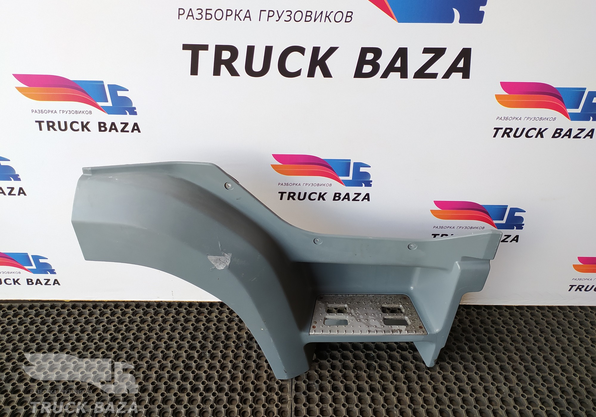 1656918 Корпус подножки правый для Daf CF I (с 2000 по 2006)