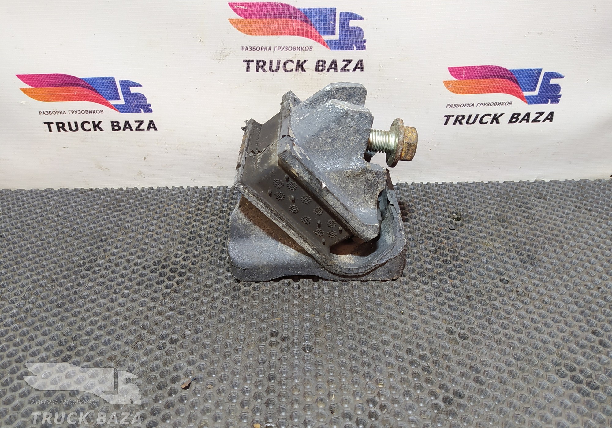 1806735 Подушка двигателя передняя для Daf CF II (с 2006 по 2013)