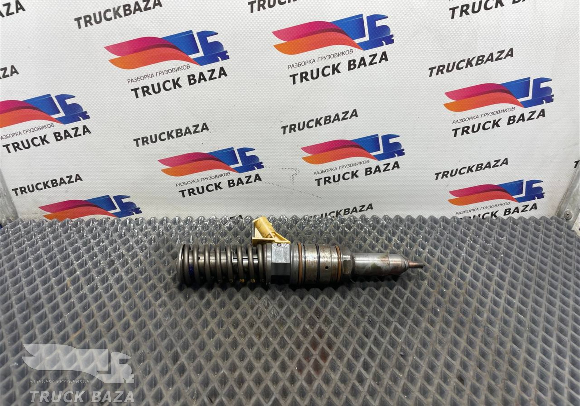 504287070 Форсунка топливная для Iveco Stralis I (с 2002)