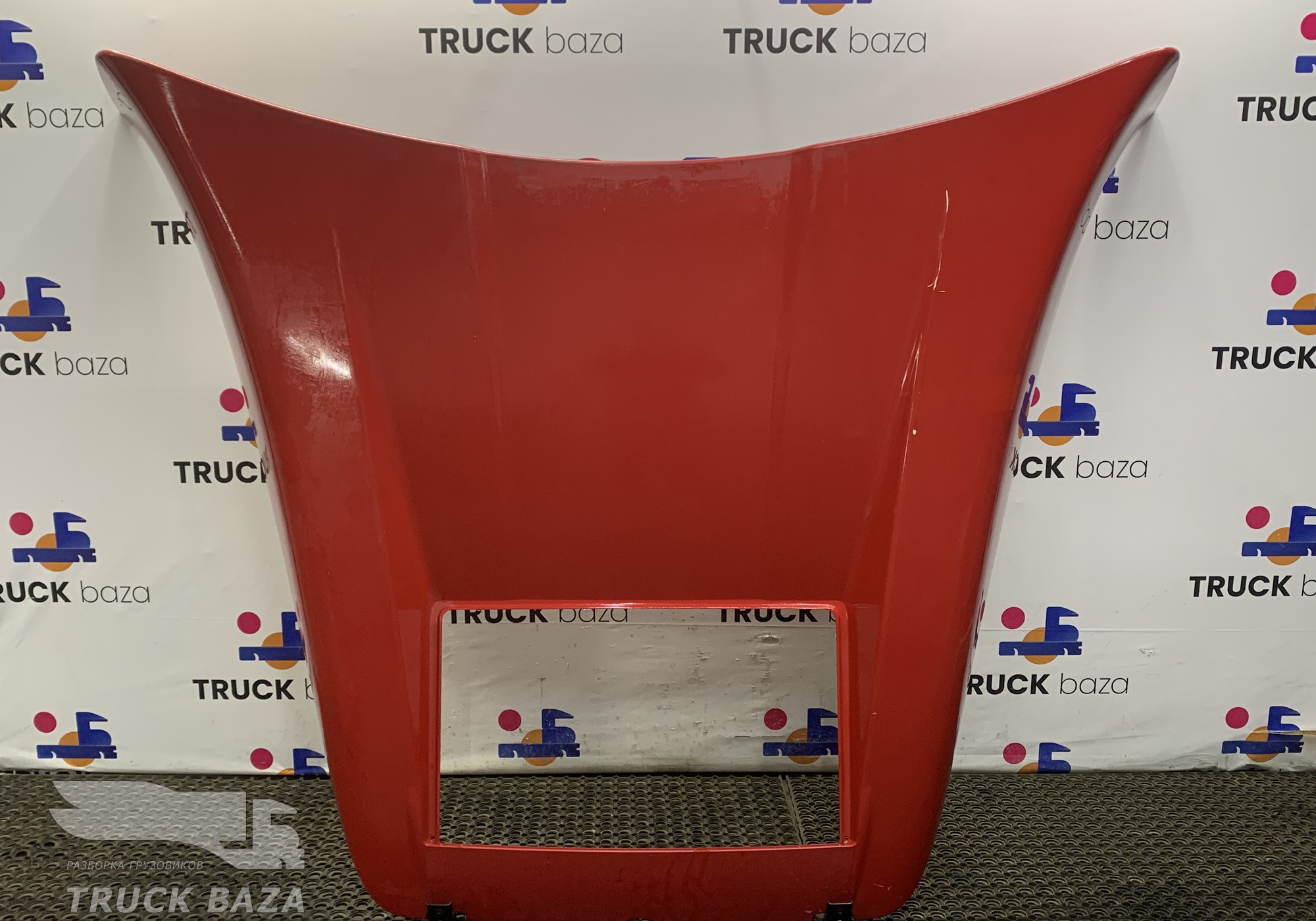 81629105317 Спойлер кабины верхний для Man TGX II (с 2012)