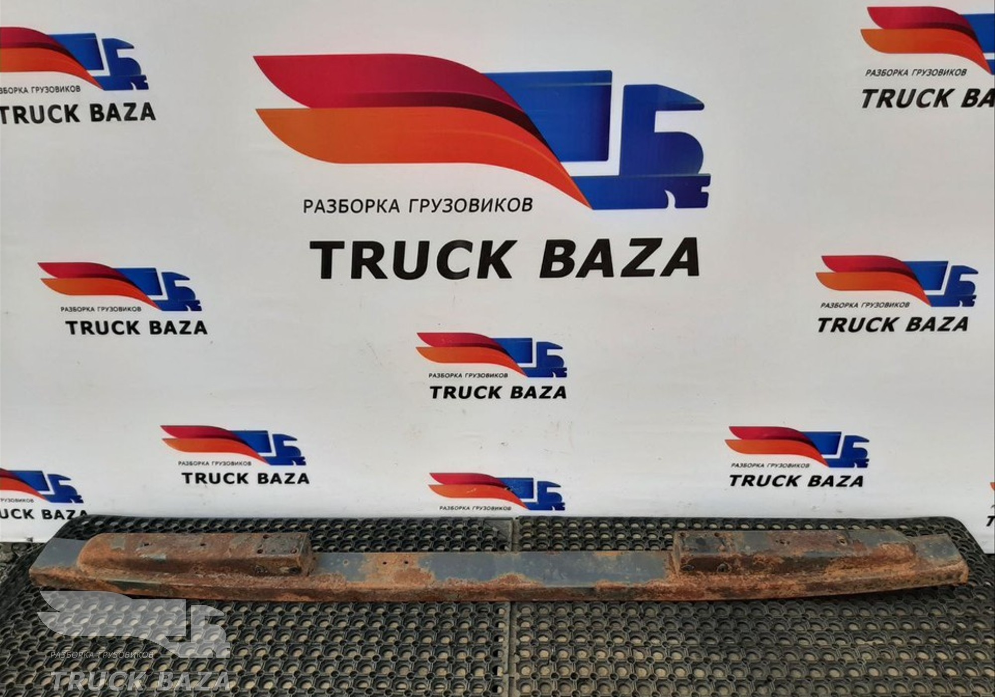 500396927 Усилитель переднего бампера для Iveco