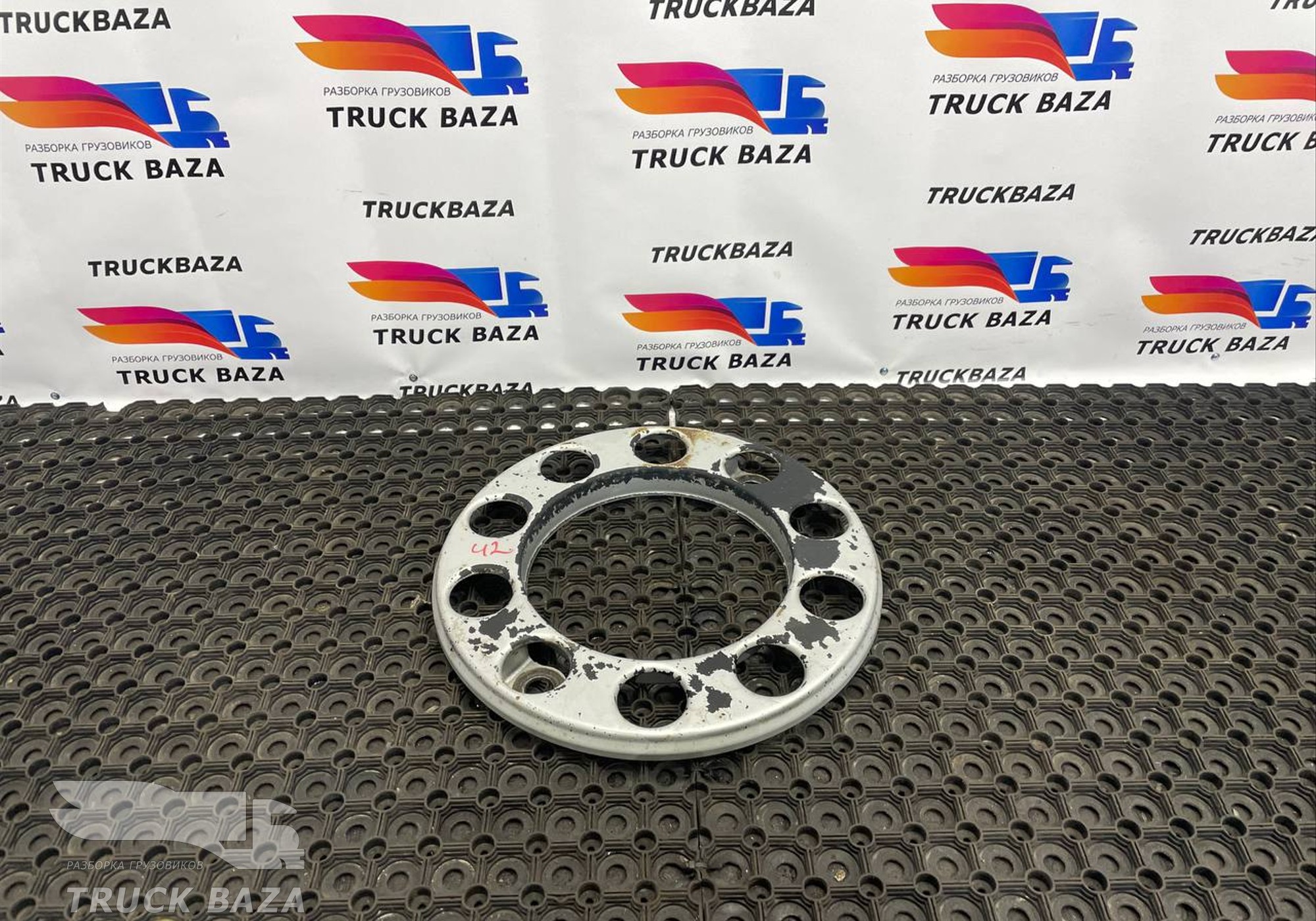 1075226 Колпак декоративный для Daf XF106 (с 2012)