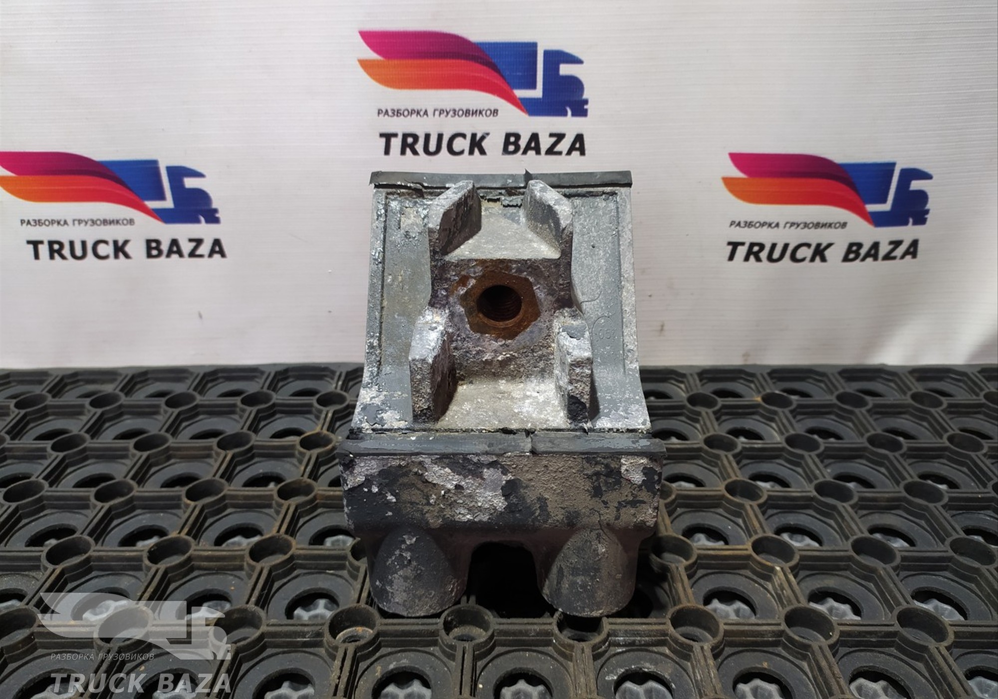1657422 Подушка двигателя передняя для Daf CF II (с 2006 по 2013)