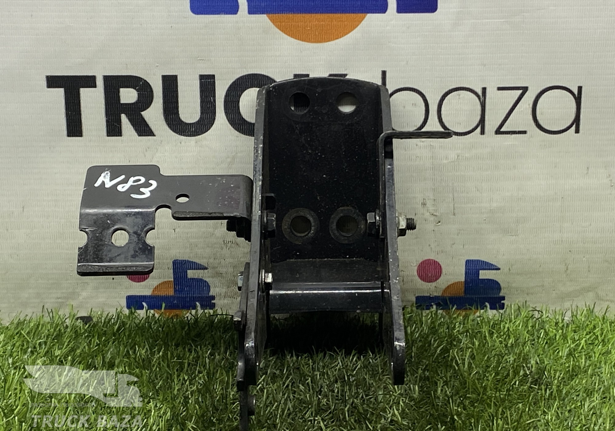 85417205025 Кронштейн торсиона кабины