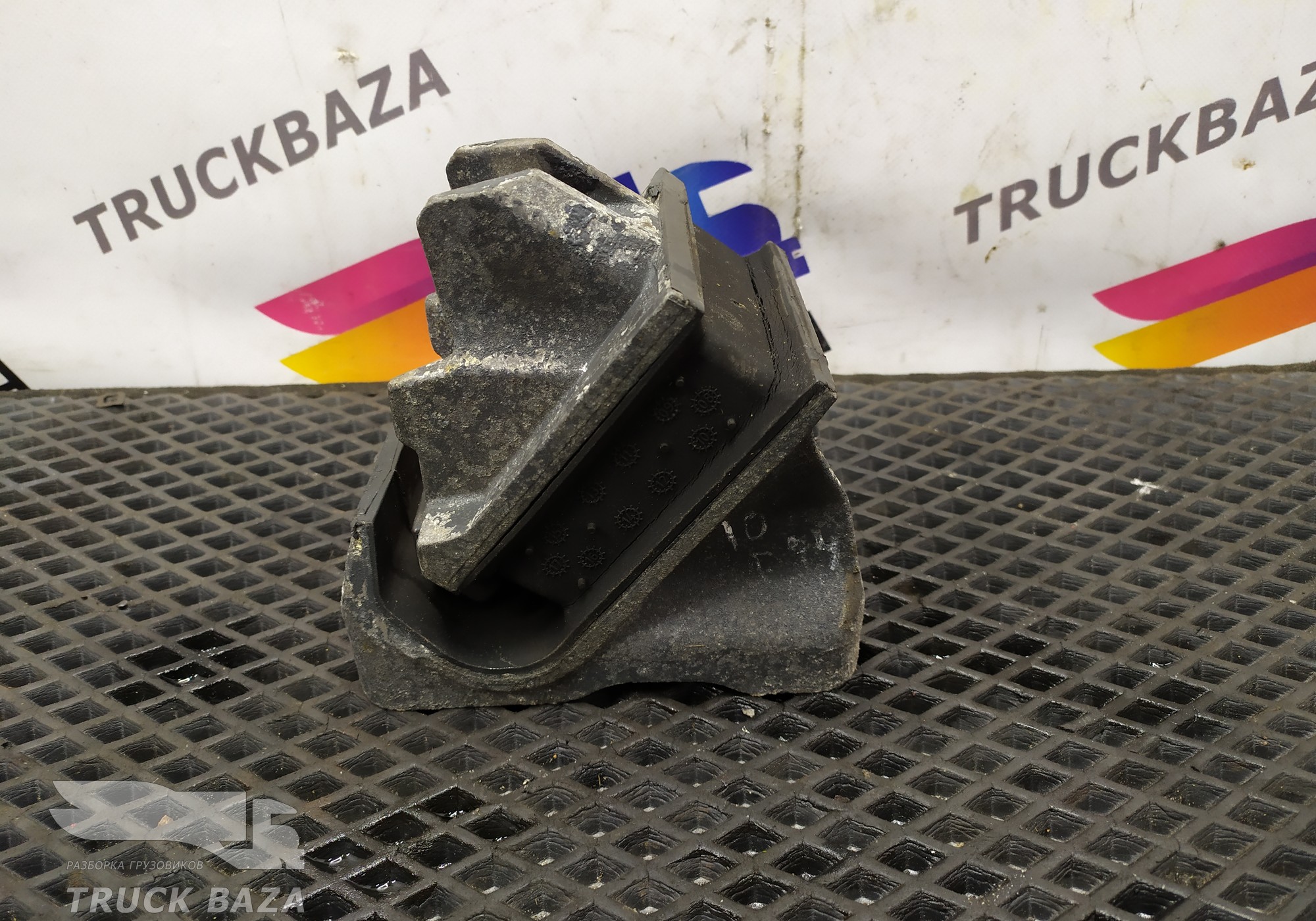 1806735 Подушка двигателя передняя для Daf CF II (с 2006 по 2013)
