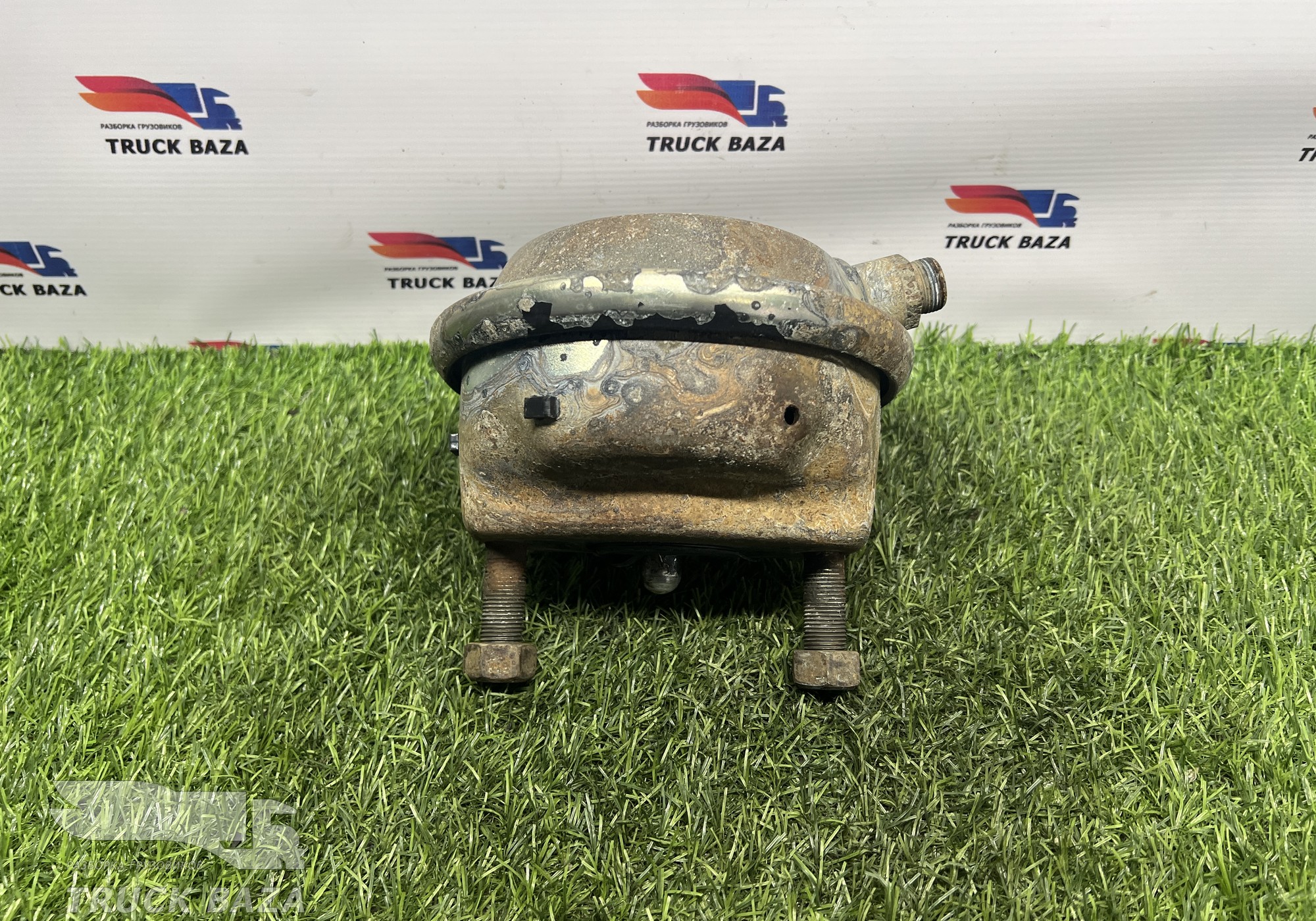 81511016484 Камера тормозная