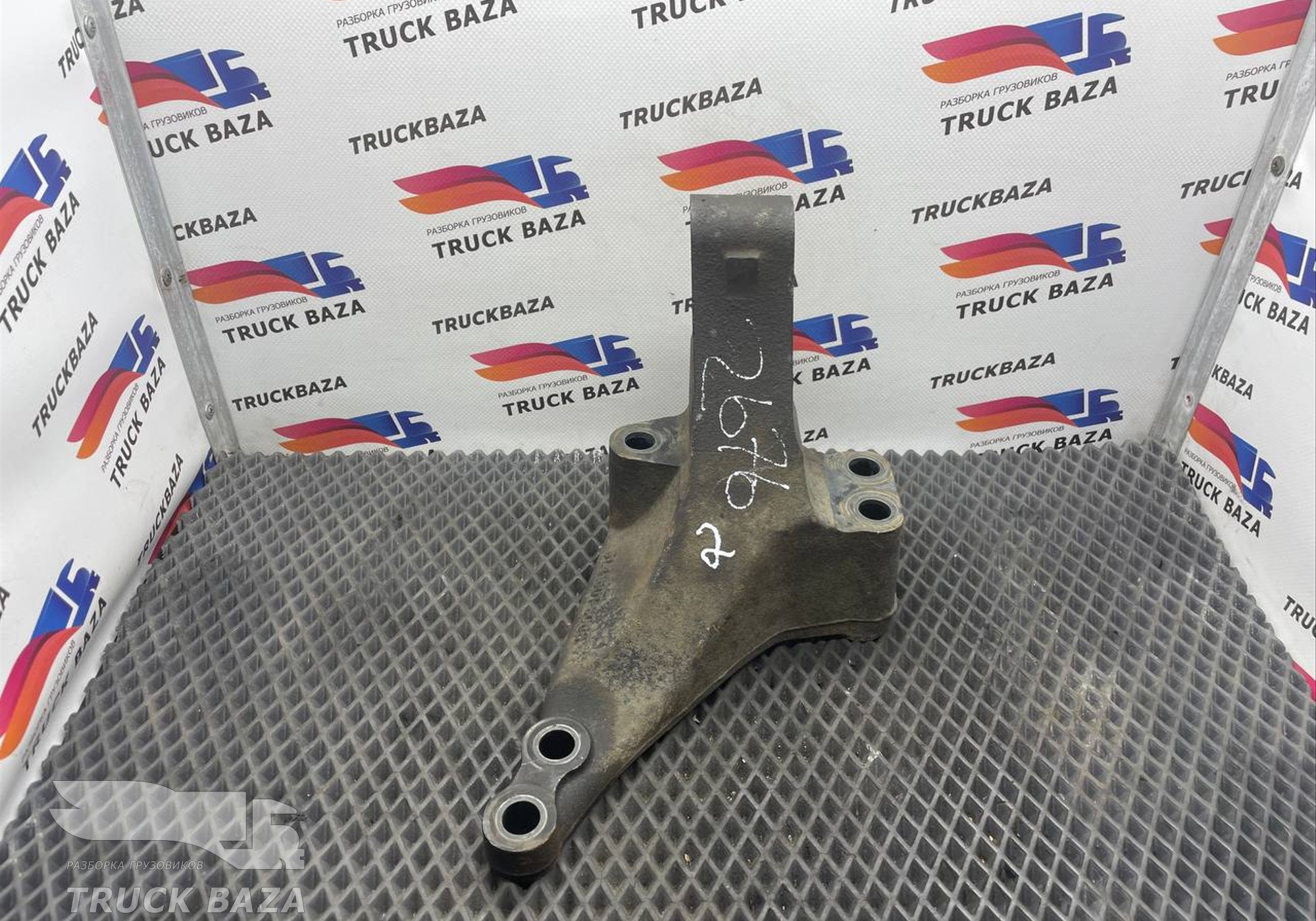 51415013088 Кронштейн двигателя задний левый для Man TGX II (с 2012)