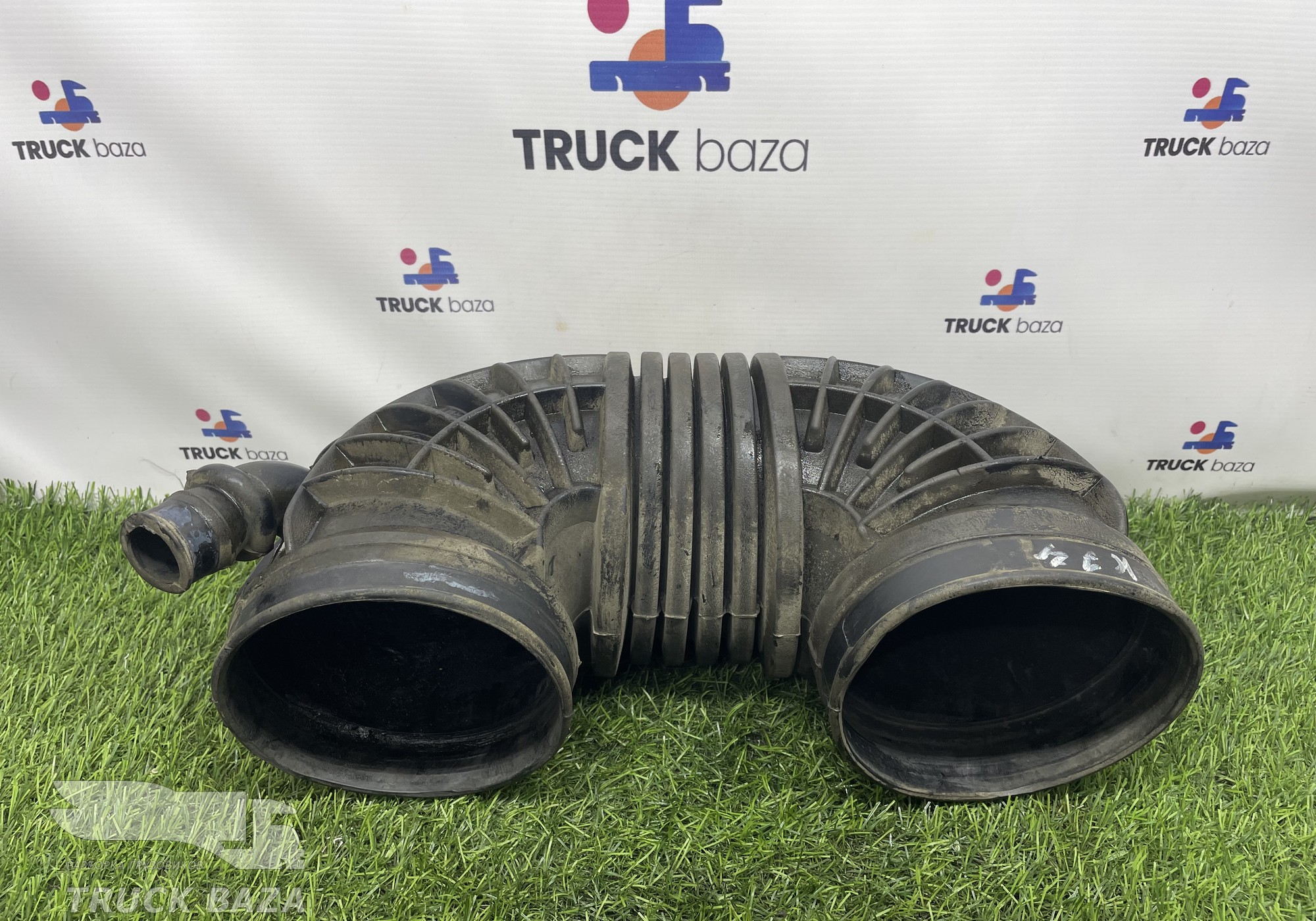 A9405281982 Патрубок воздушного фильтра