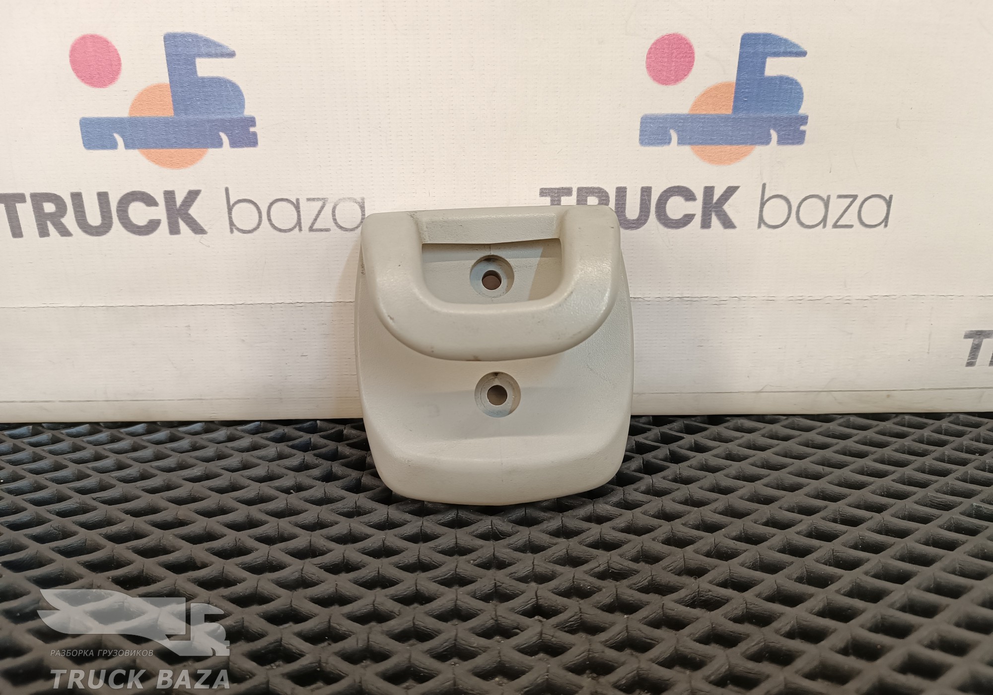 82142199 Крючок для одежды для Daf LF II (с 2006 по 2013)
