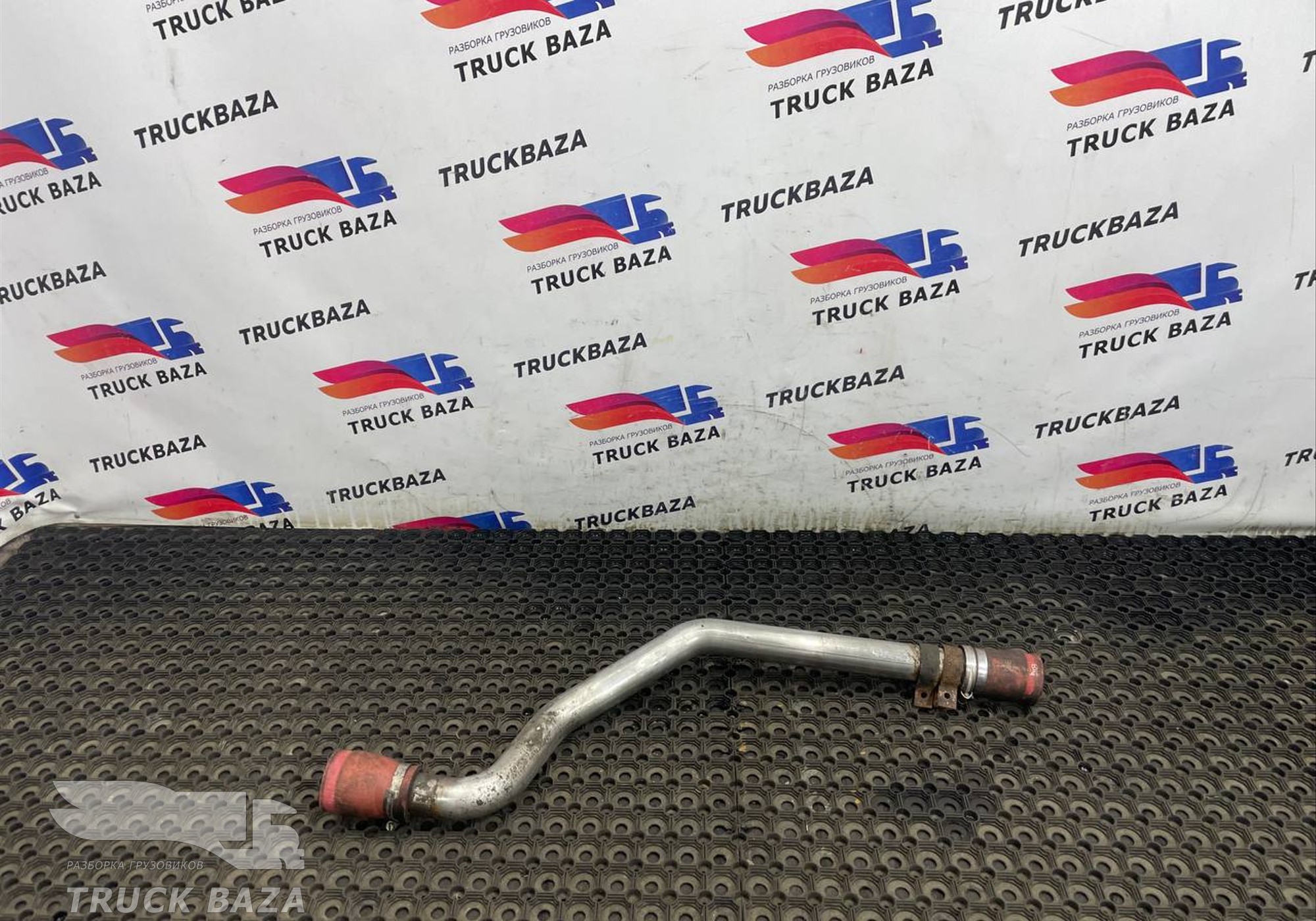 9304380029 Патрубок охлаждения ретардера для Mercedes-Benz Actros MP3 (с 2008)