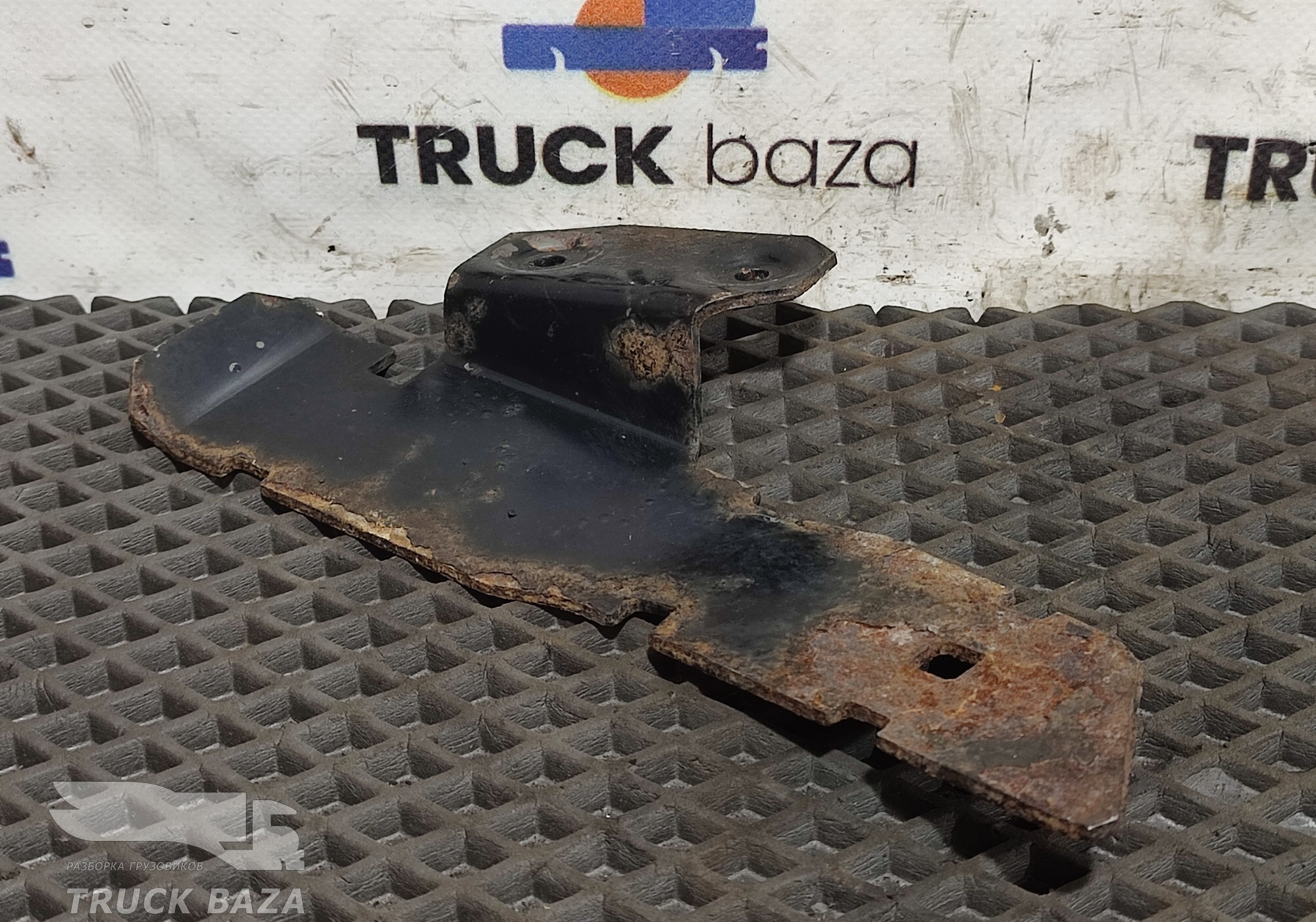 9304290069 Кронштейн проводки для Mercedes-Benz Actros MP3 (с 2008)