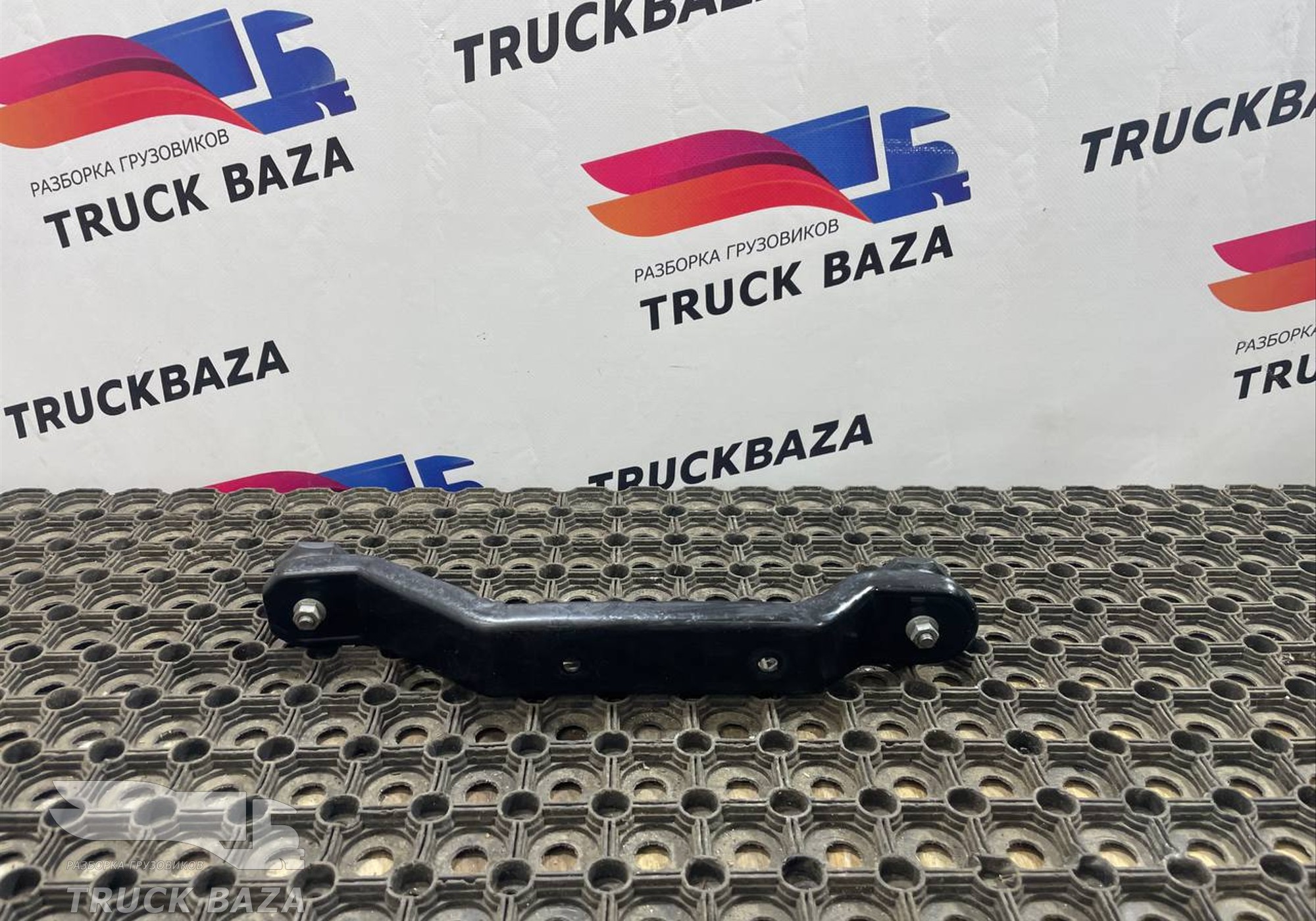 9605280641 Кронштейн воздухозаборника для Mercedes-Benz Actros New Actros MP4 (с 2011)