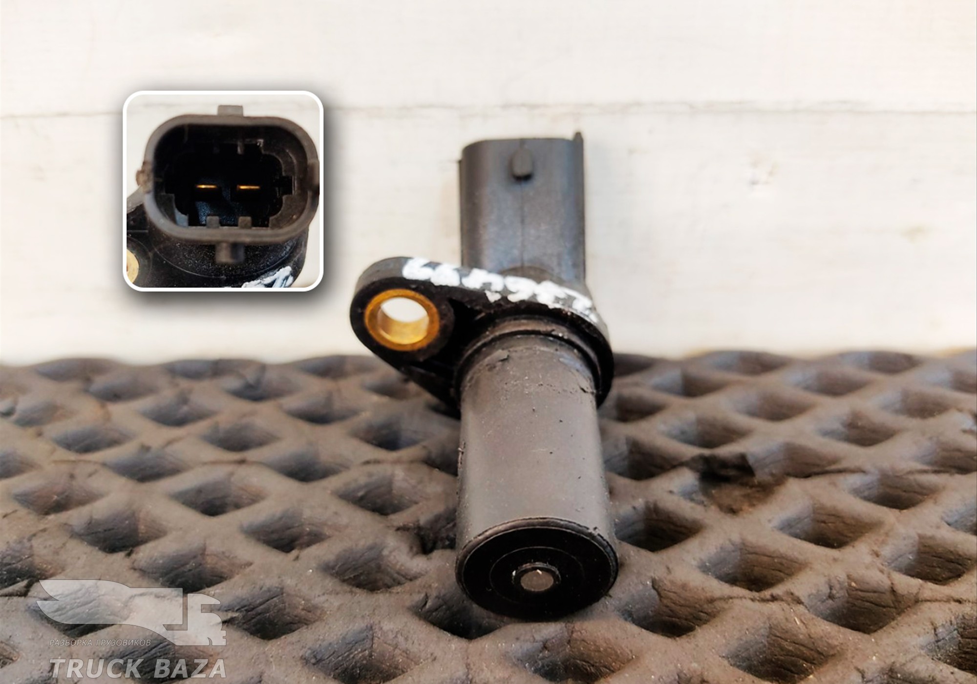 0281002662 Датчик положения коленвала для Iveco