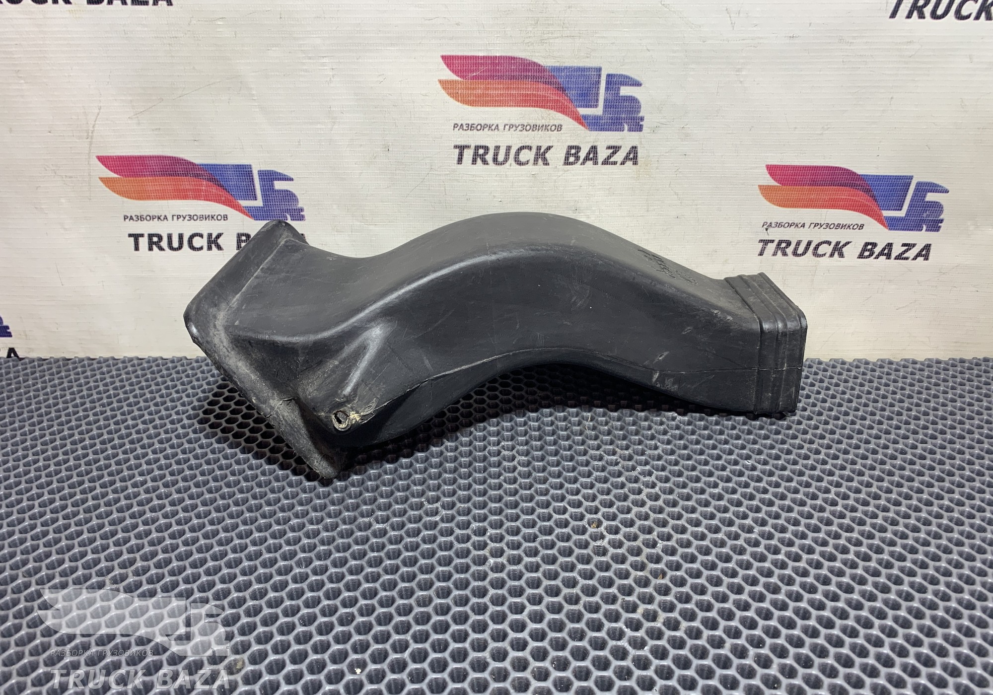 98443711 Воздуховод отопителя для Iveco