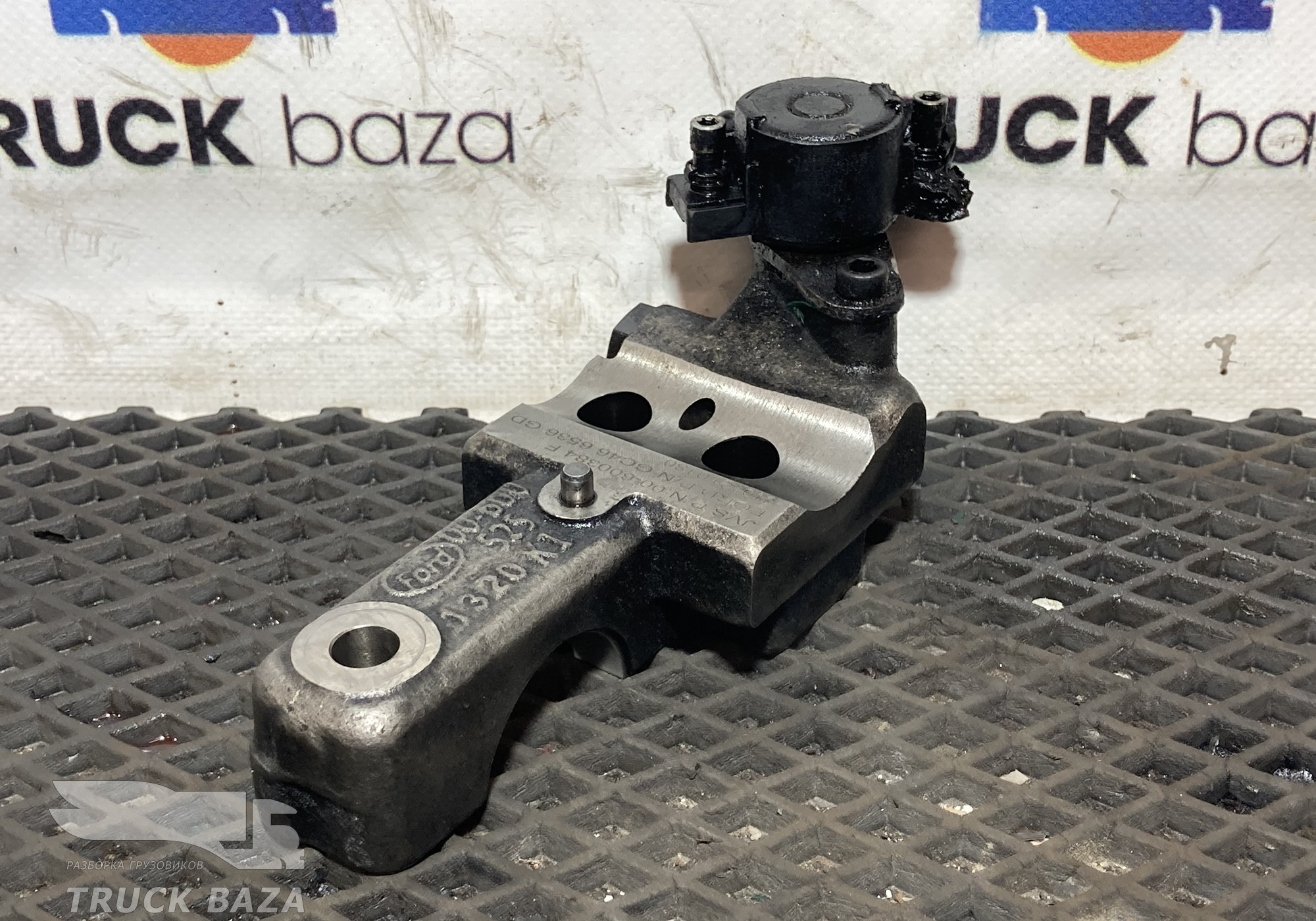 GC466536GD Вал коромысла для Ford F-MAX (с 2018)