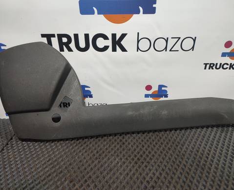 05526 Накладка сиденья правая для КАМАЗ 5490 (с 2013)