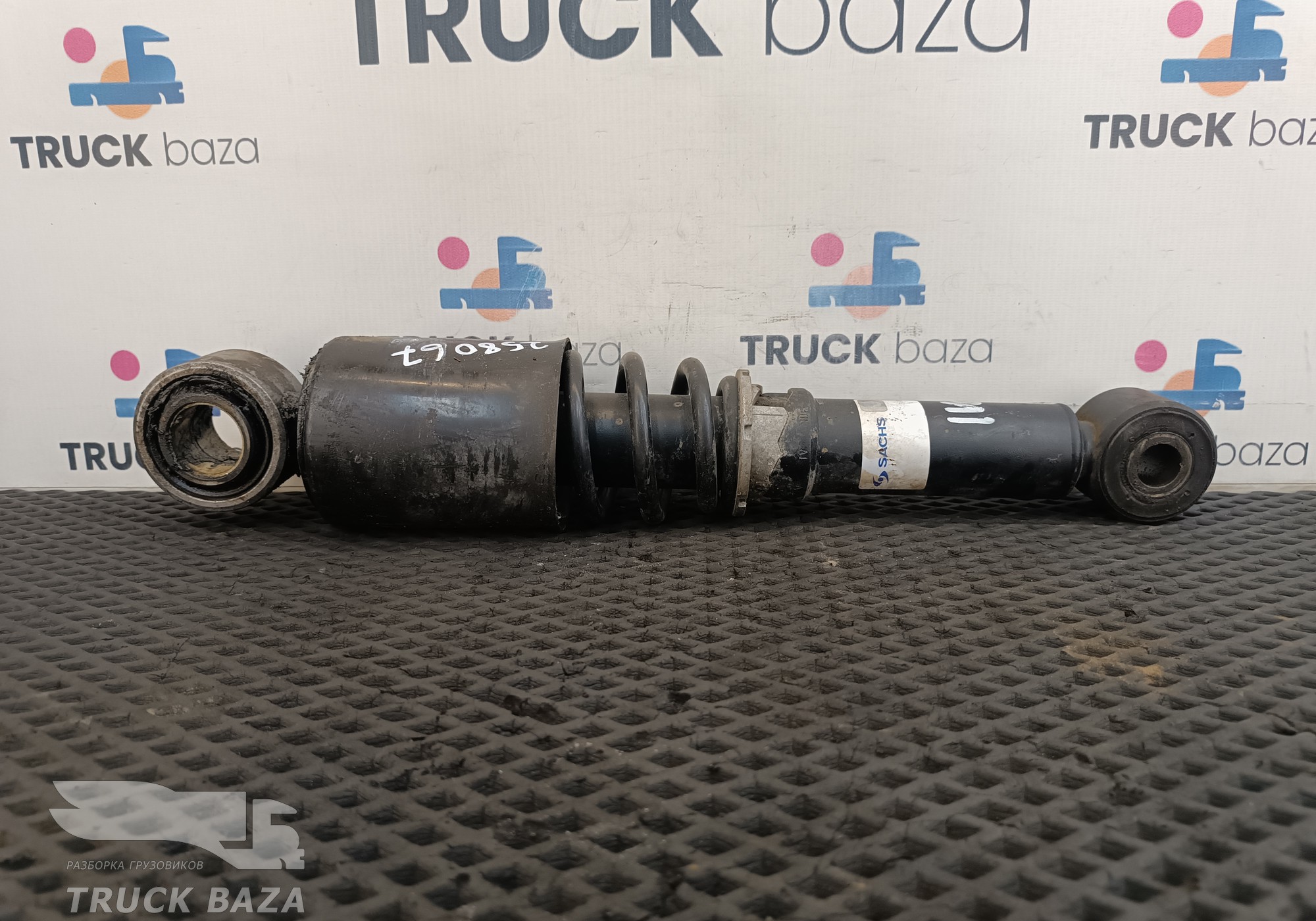504080349 Амортизатор кабины передний для Iveco