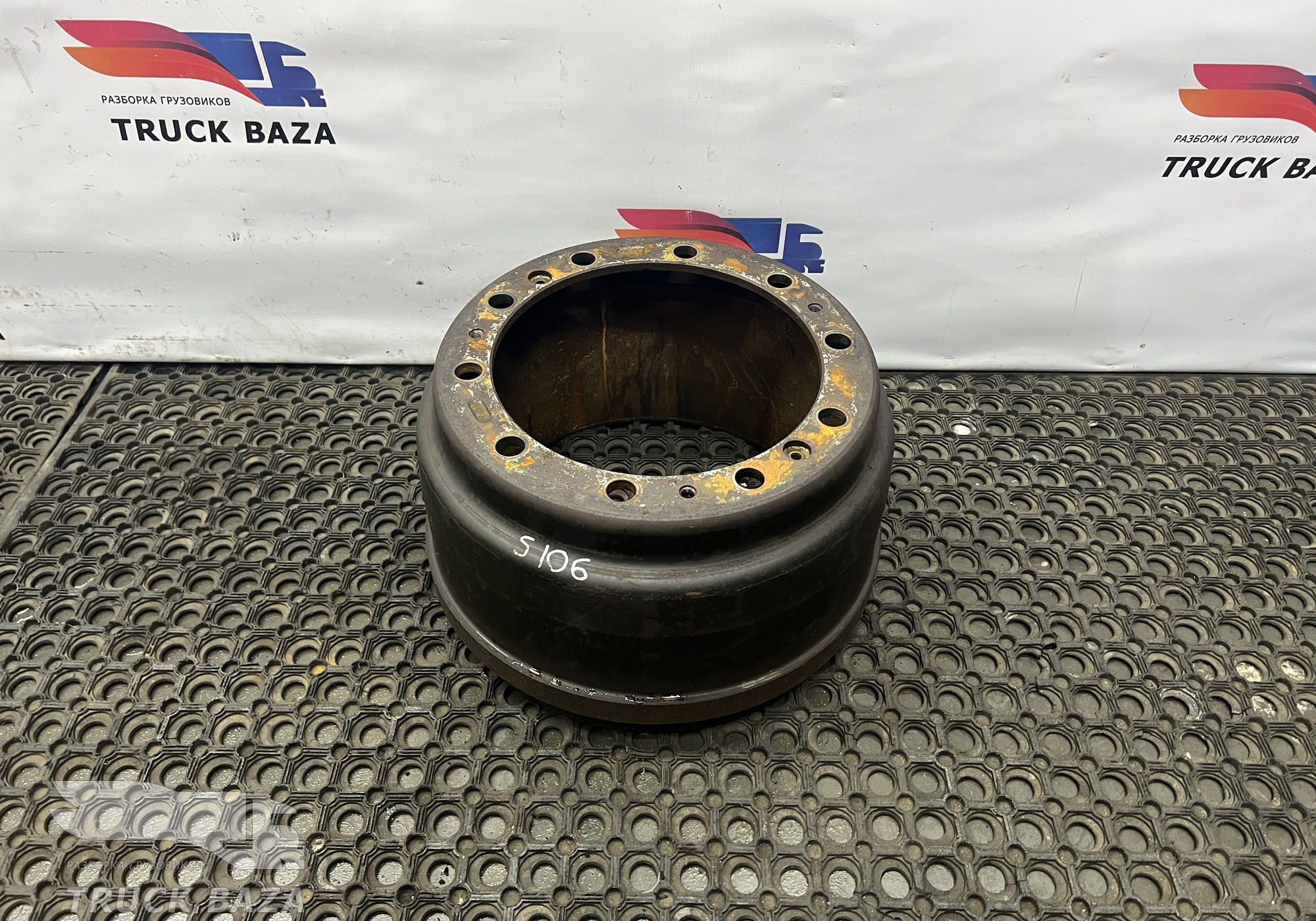 2378715 Барабан тормозной передний