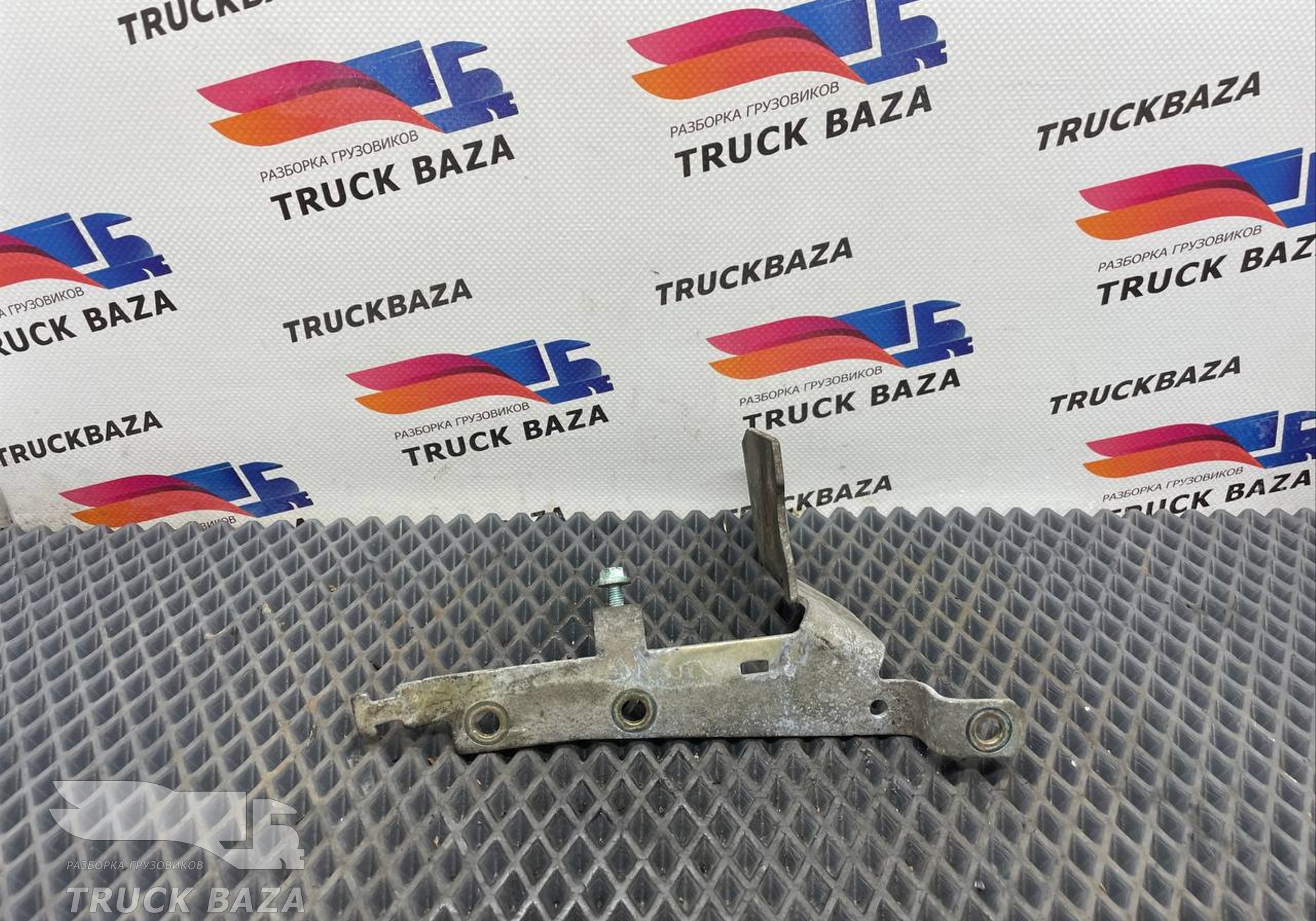 51063405175 Кронштейн трубок воздушных для Man TGX II (с 2012)