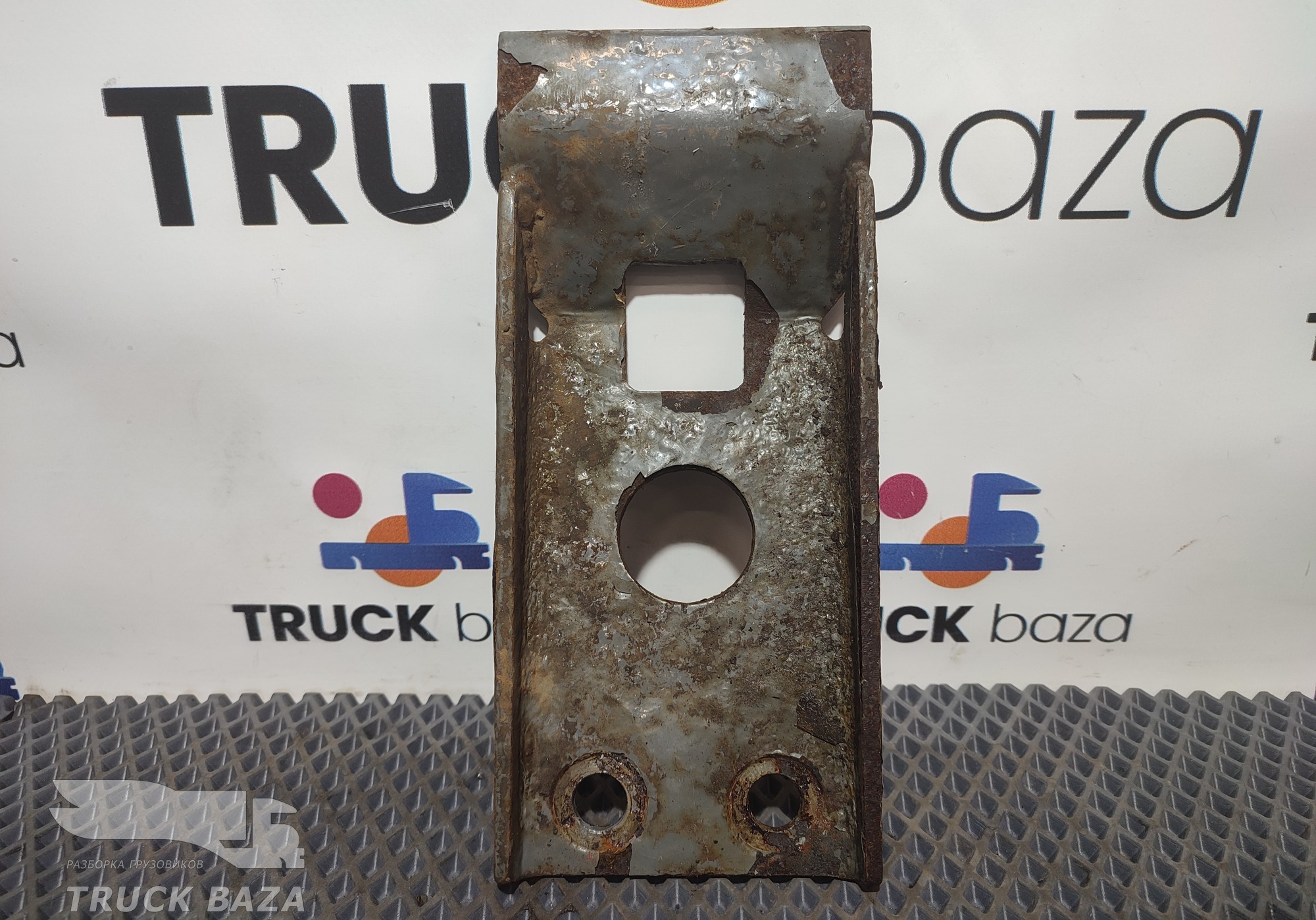 712W517150100 Кронштейн ресивера для Sinotruk Sitrak C7H