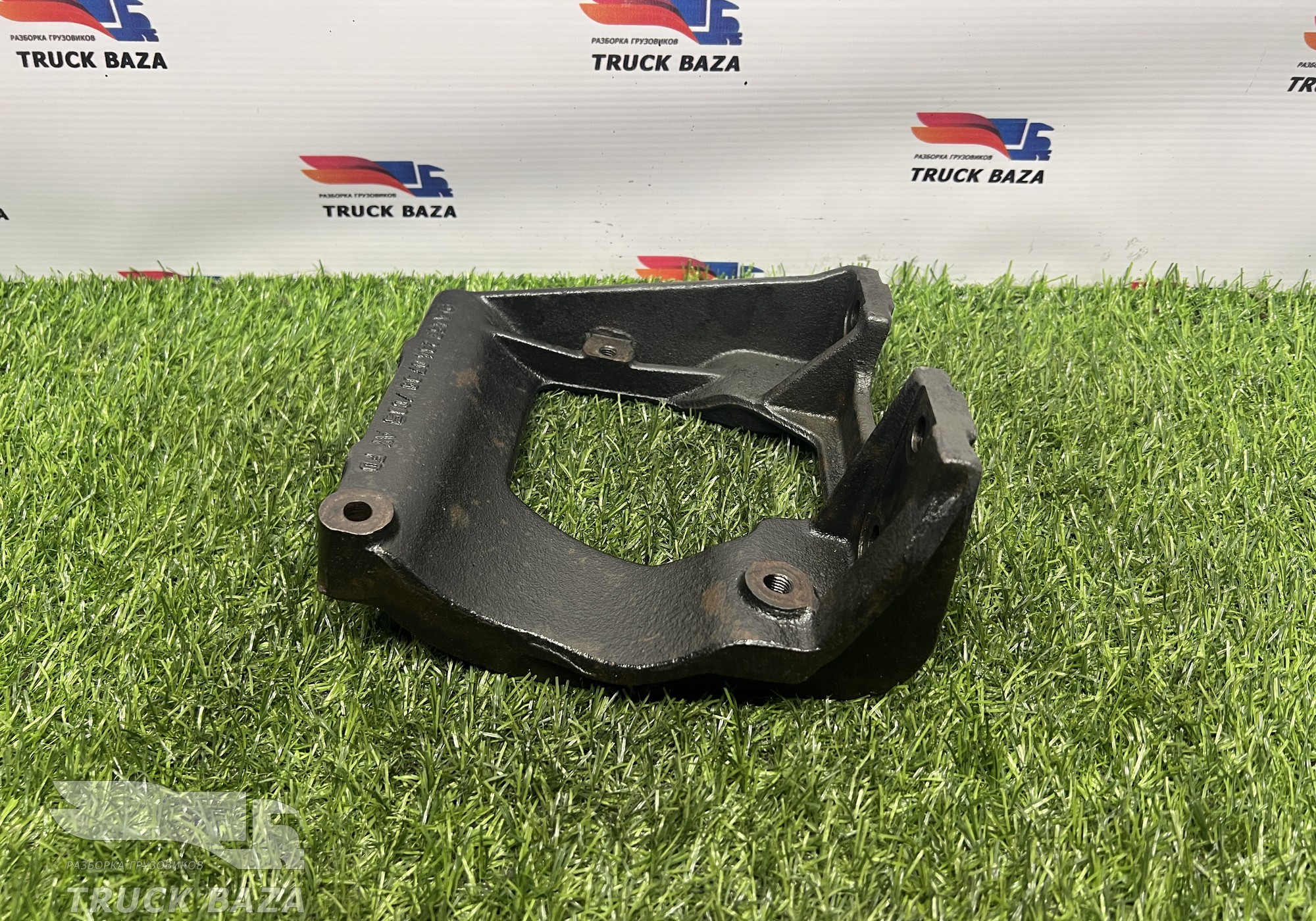 A4572340739 Кронштейн компрессора кондиционера