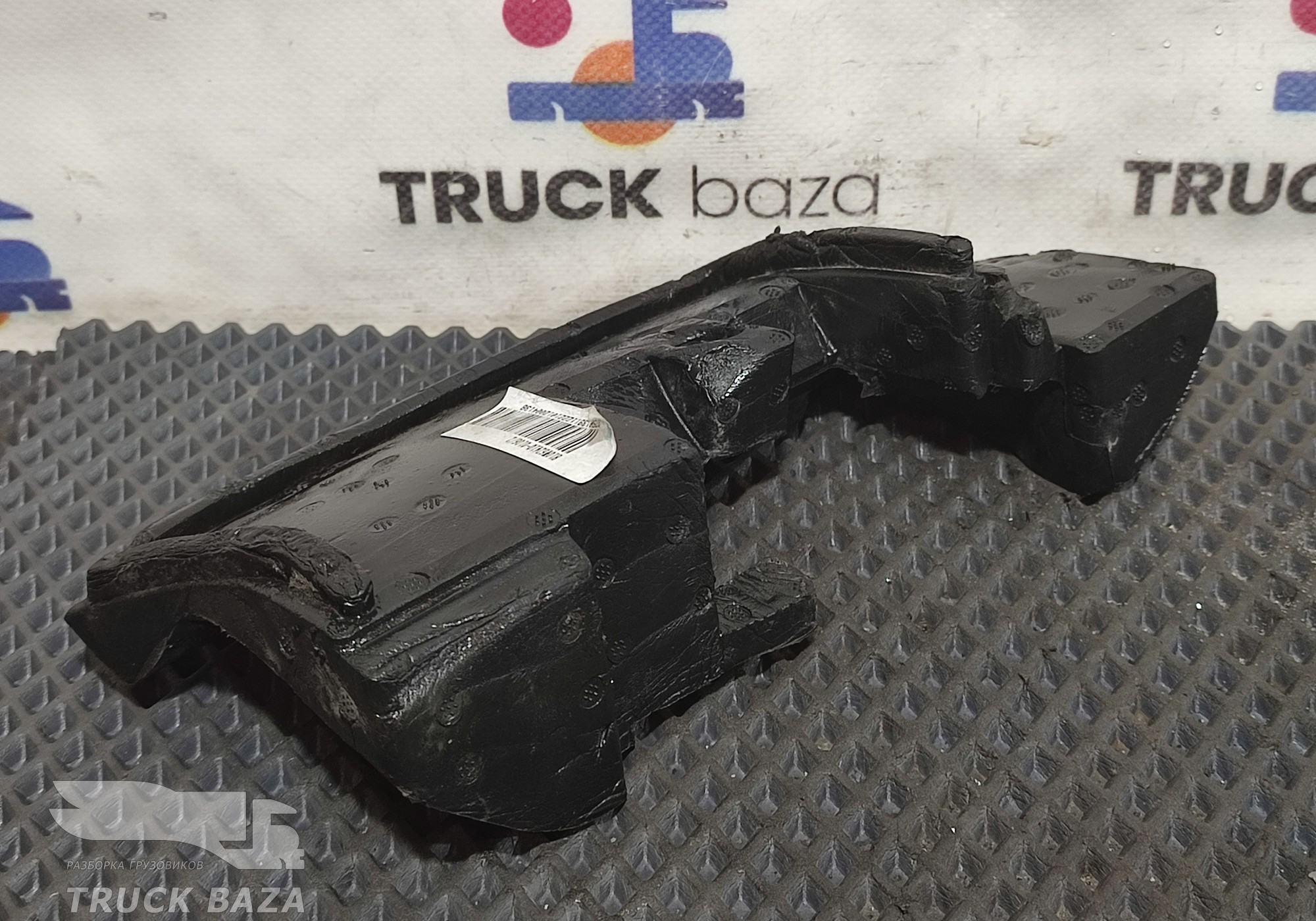 810W624100106 Шумоизоляция правая для Sinotruk Sitrak C7H