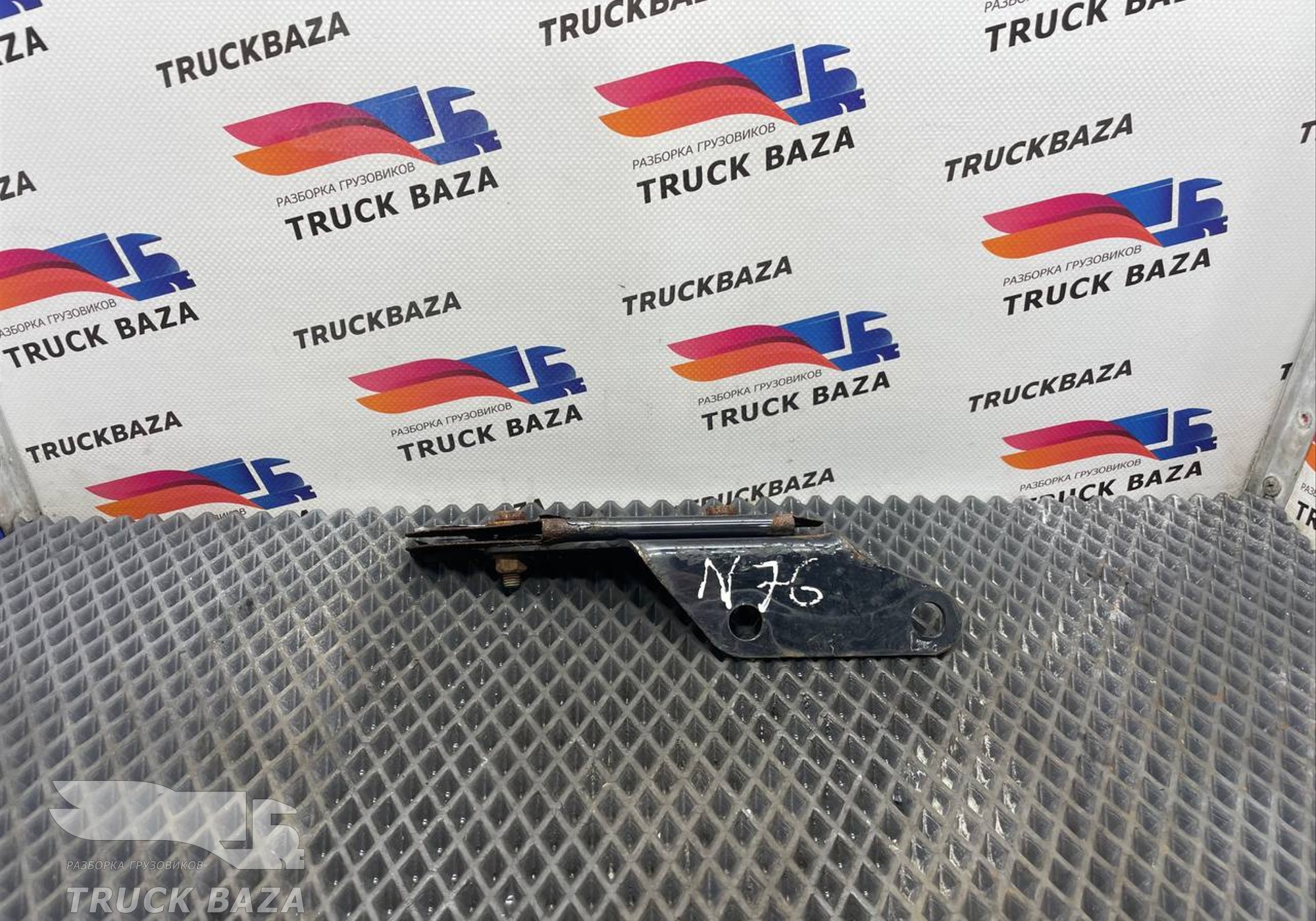 81192400099 Кронштейн шумоизоляции двигателя для Man TGX TG3 (с 2020)