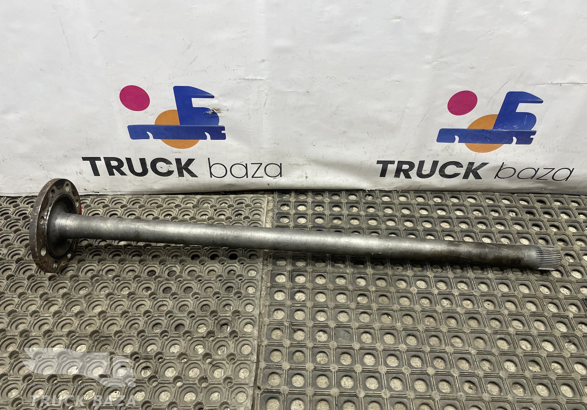 A9743570201 Полуось без блокировки 1050 мм для Mercedes-Benz Atego II (с 2004 по 2010)