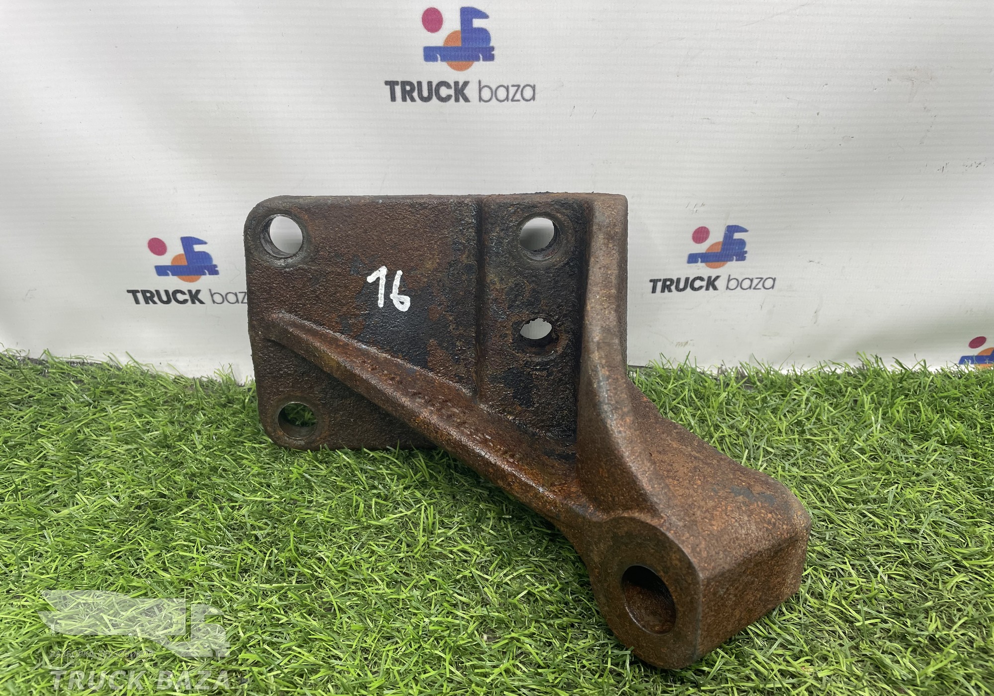 5490100112510 Кронштейн КПП левый для КАМАЗ 54901