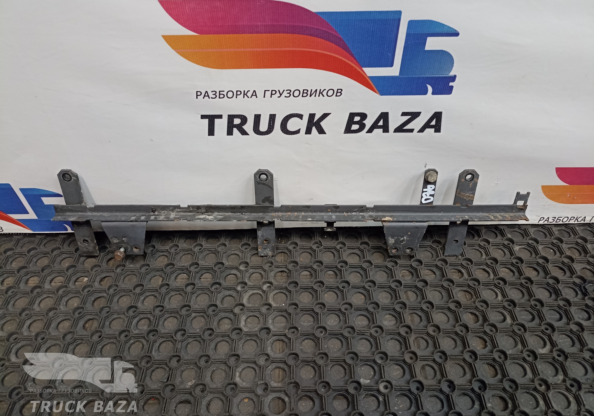 1662153 Кронштейн проводки ДВС для Daf XF105 (с 2005)