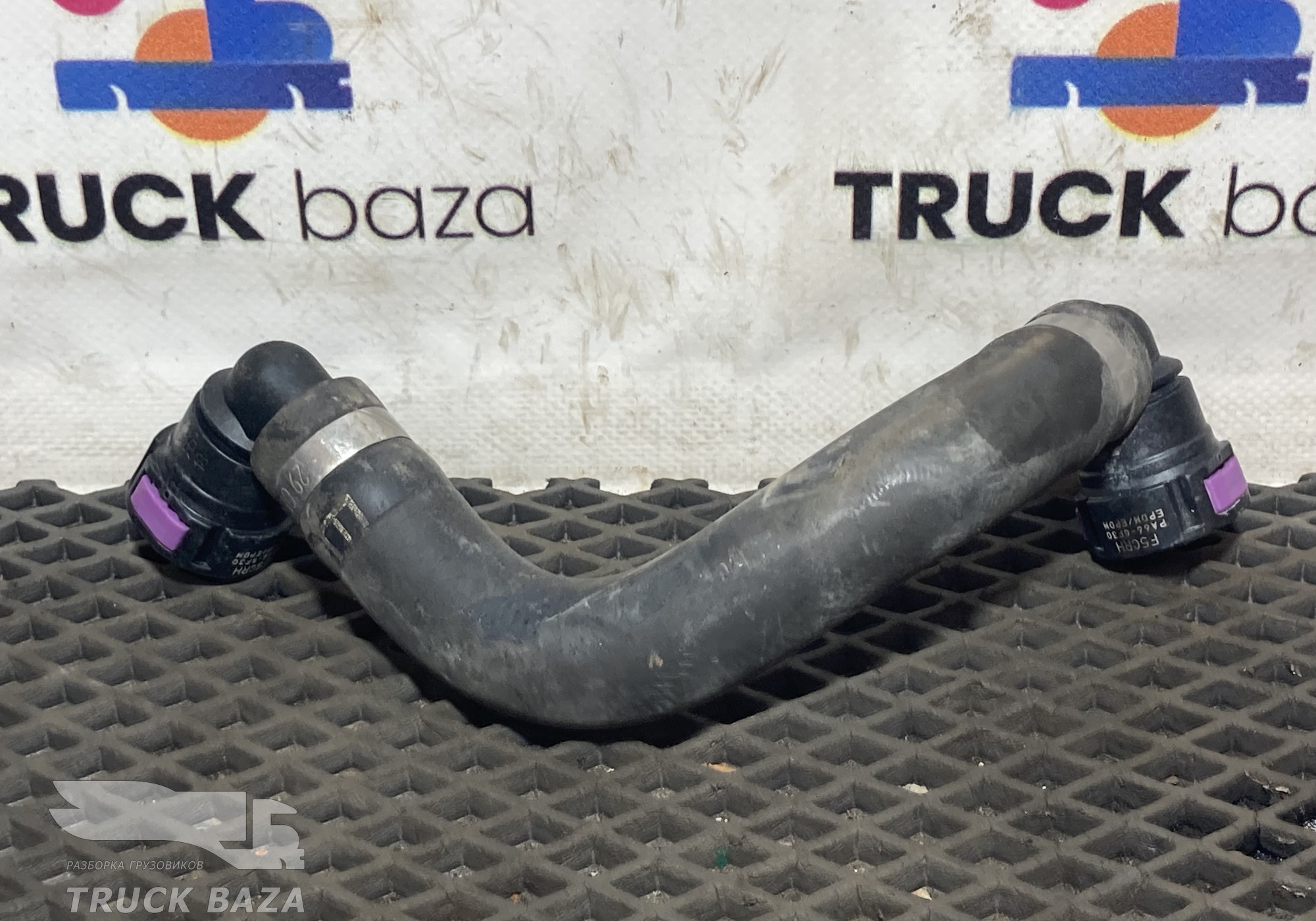 21452793 Патрубок отопителя для Volvo FH 4 (с 2012)