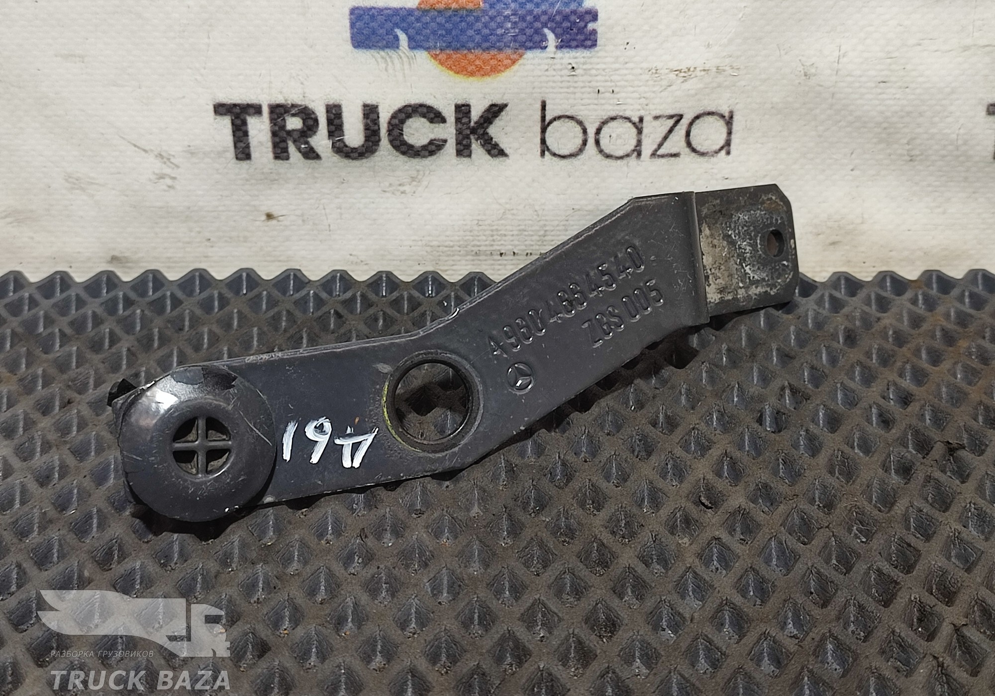 9604664540 Кронштейн трубки ГУРа для Mercedes-Benz Actros New Actros MP4 (с 2011)