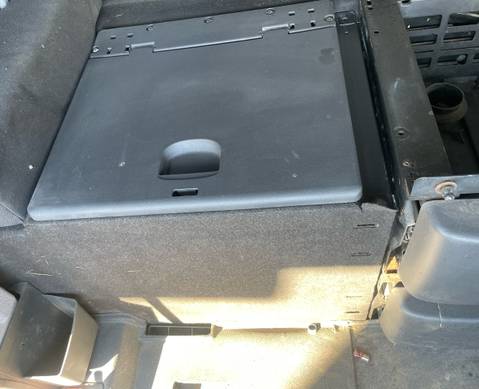 A9438400406 Ящик инструментальный правый для Mercedes-Benz Actros MP2 (с 2002 по 2008)