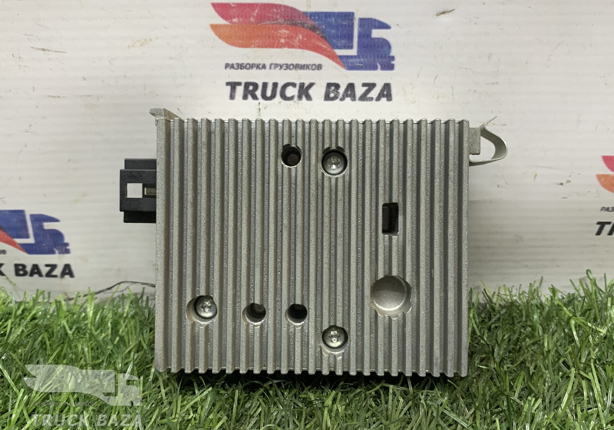 A0015421625 Преобразователь напряжения 18A