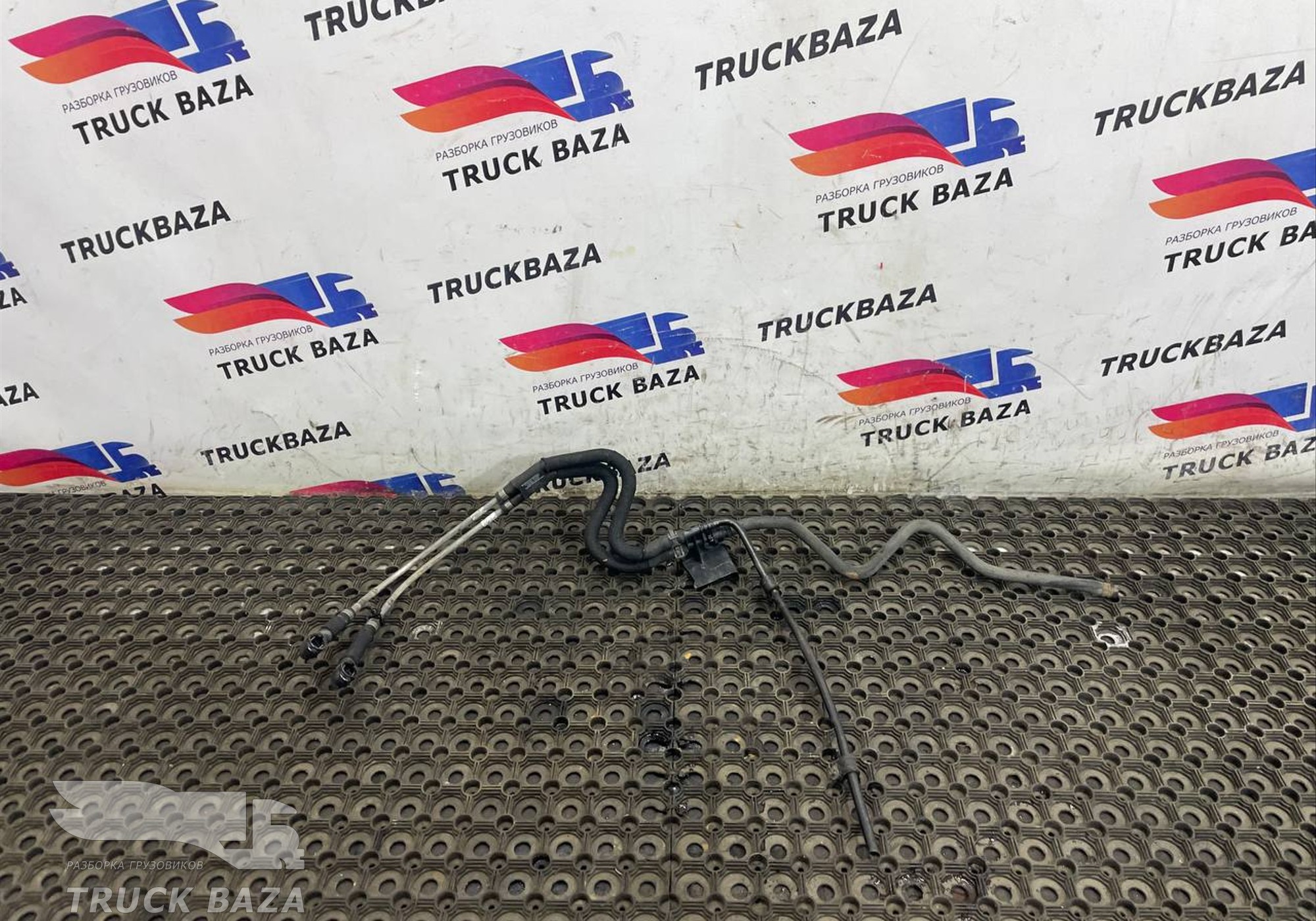 9605000608 Трубки расширительного бачка для Mercedes-Benz Actros New Actros MP4 (с 2011)