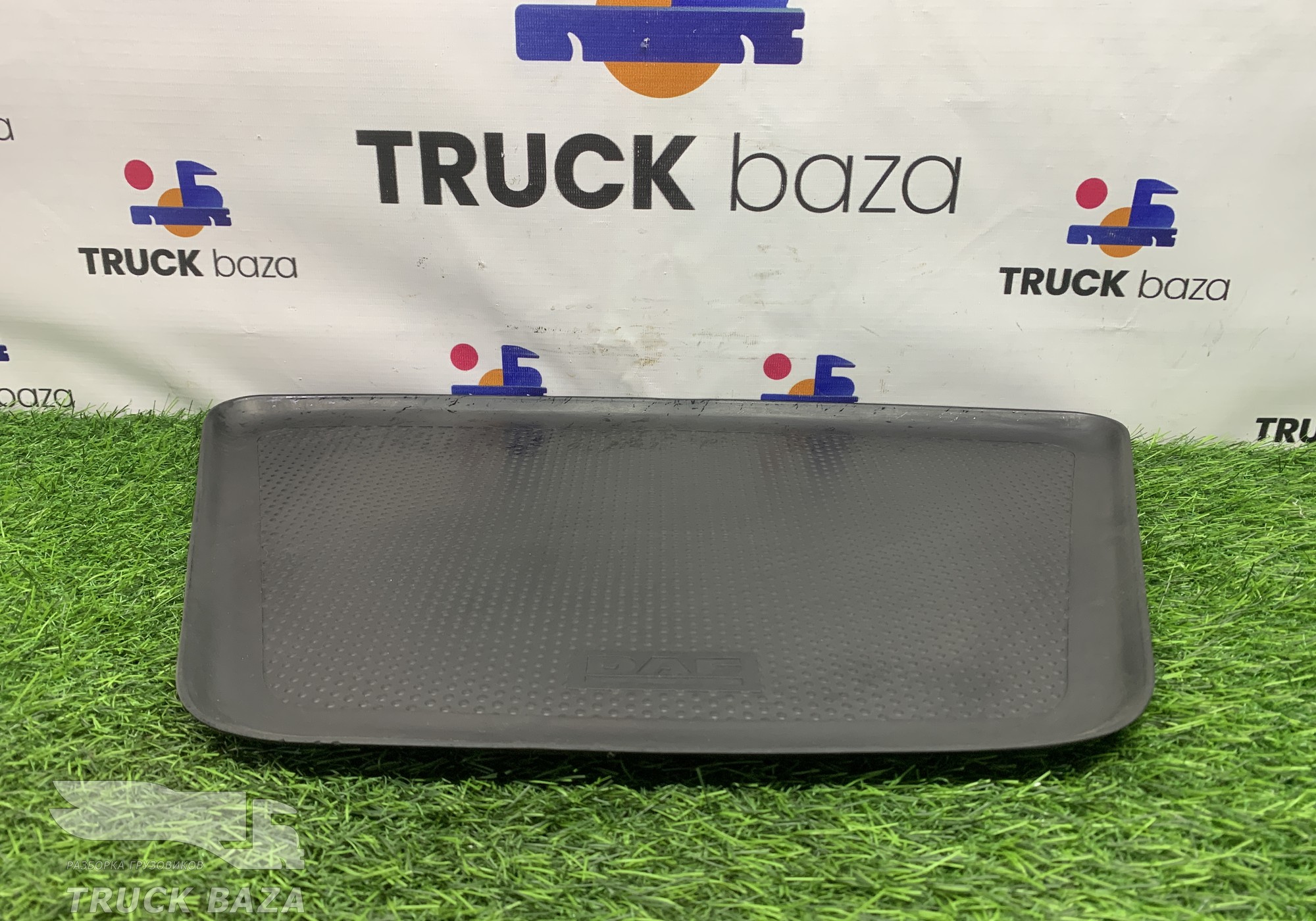 2162056 Коврик торпедо