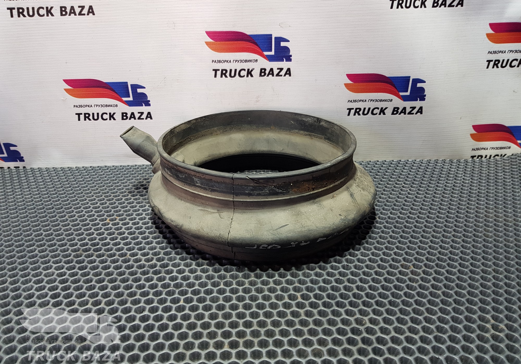 A9425280382 Гофра воздуховода для Mercedes-Benz Axor I (с 2001 по 2004)