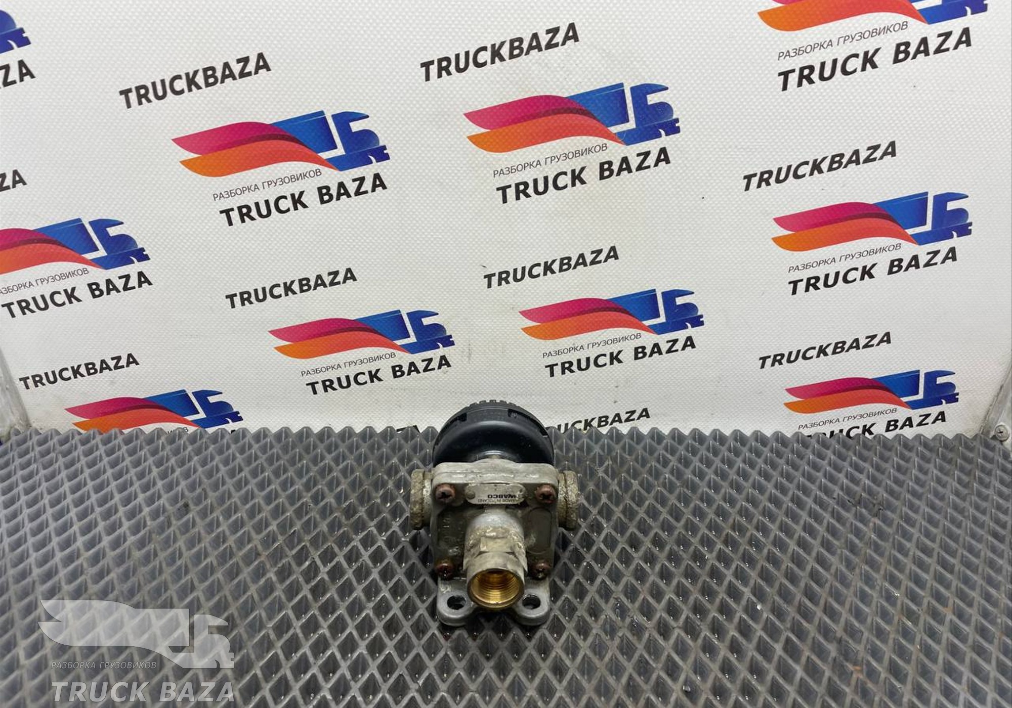 9735000000 Клапан ускорительный для Ford F-MAX (с 2018)