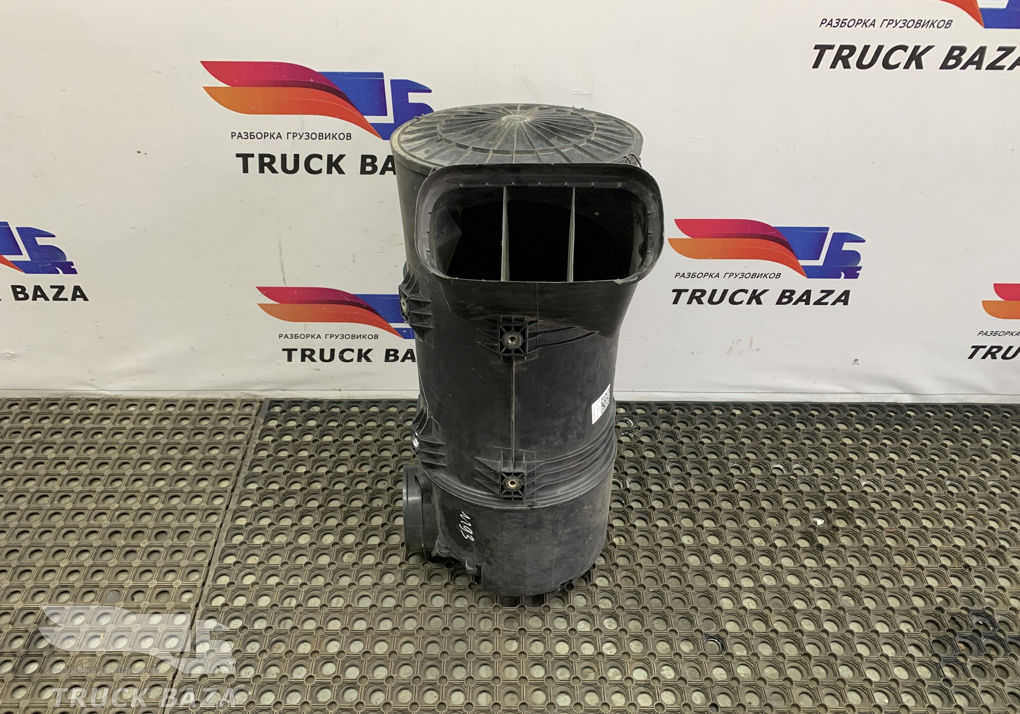 81084050021 Корпус воздушного фильтра