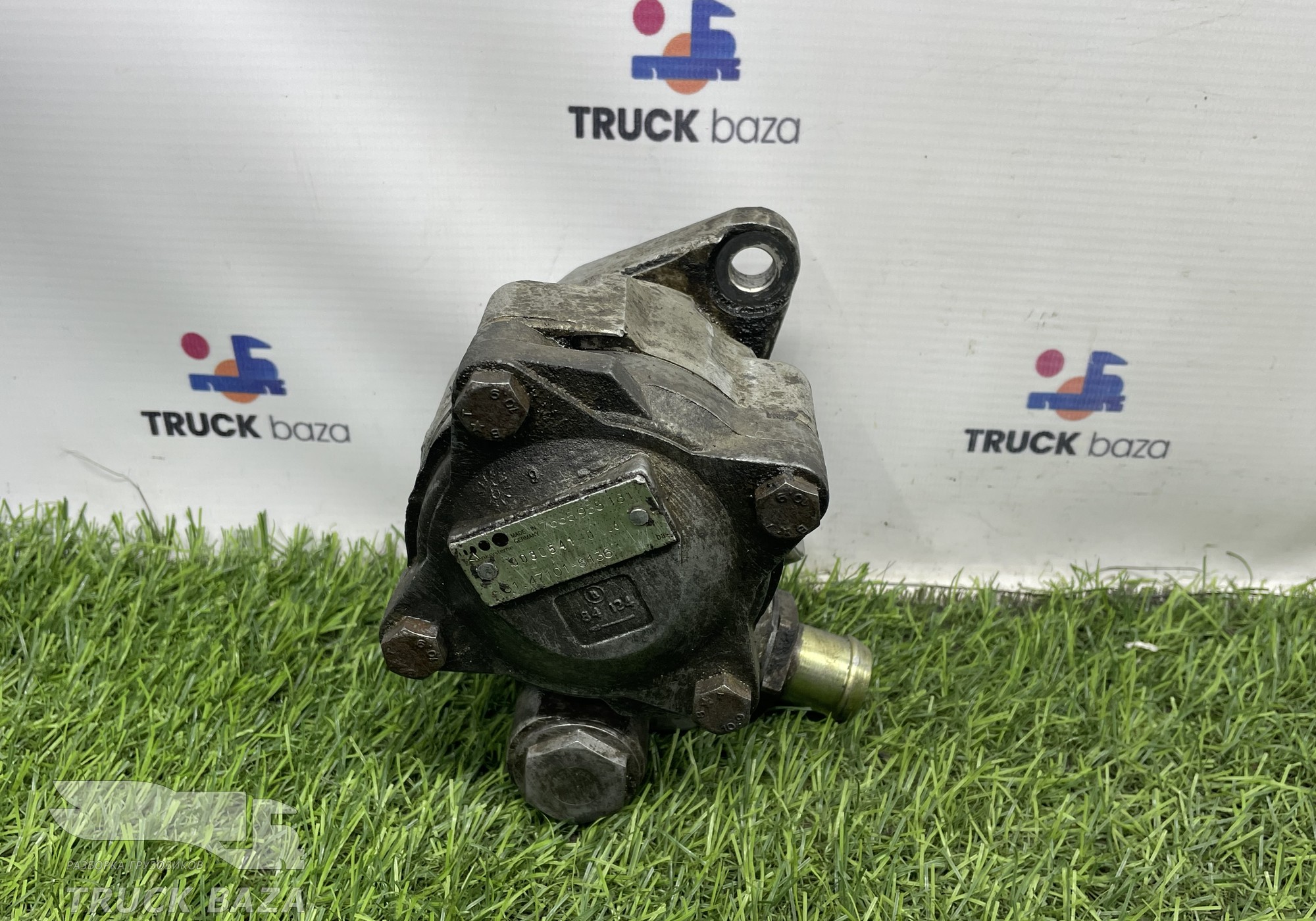 81471016136 Насос ГУРа