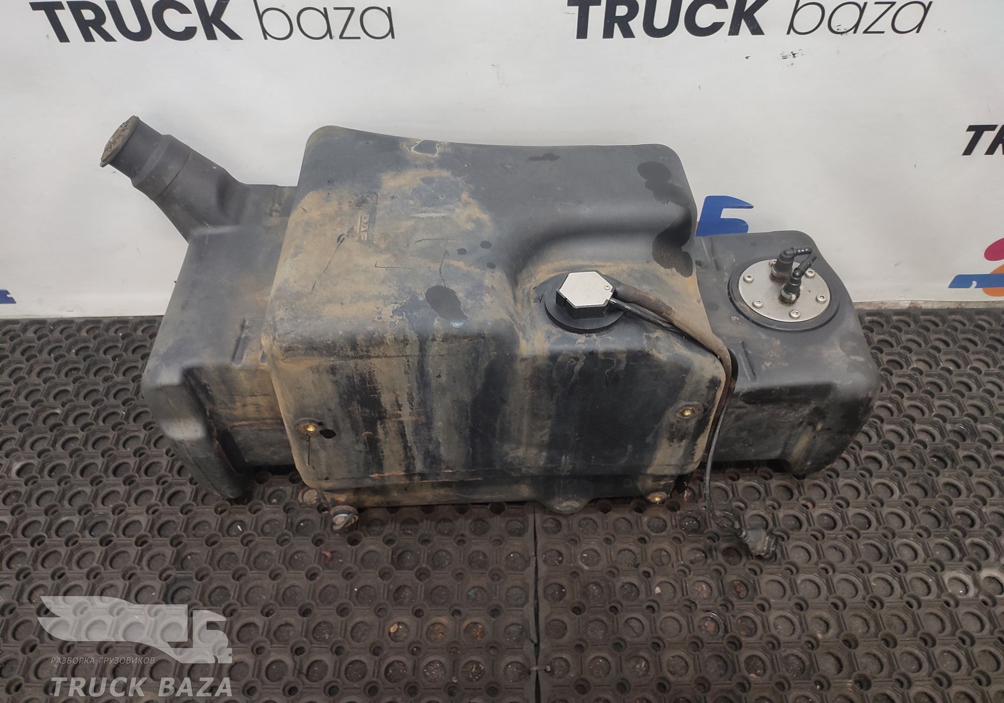 1692865 Бак AdBlue V=50L